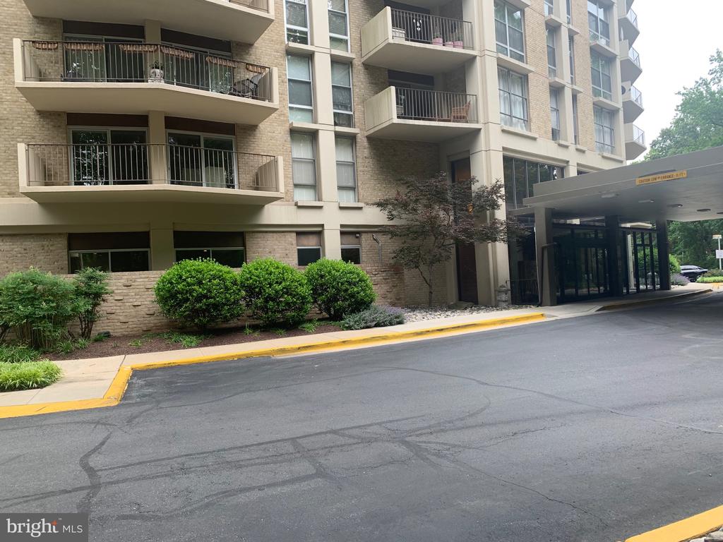 9039 Sligo Creek Pkwy #706
