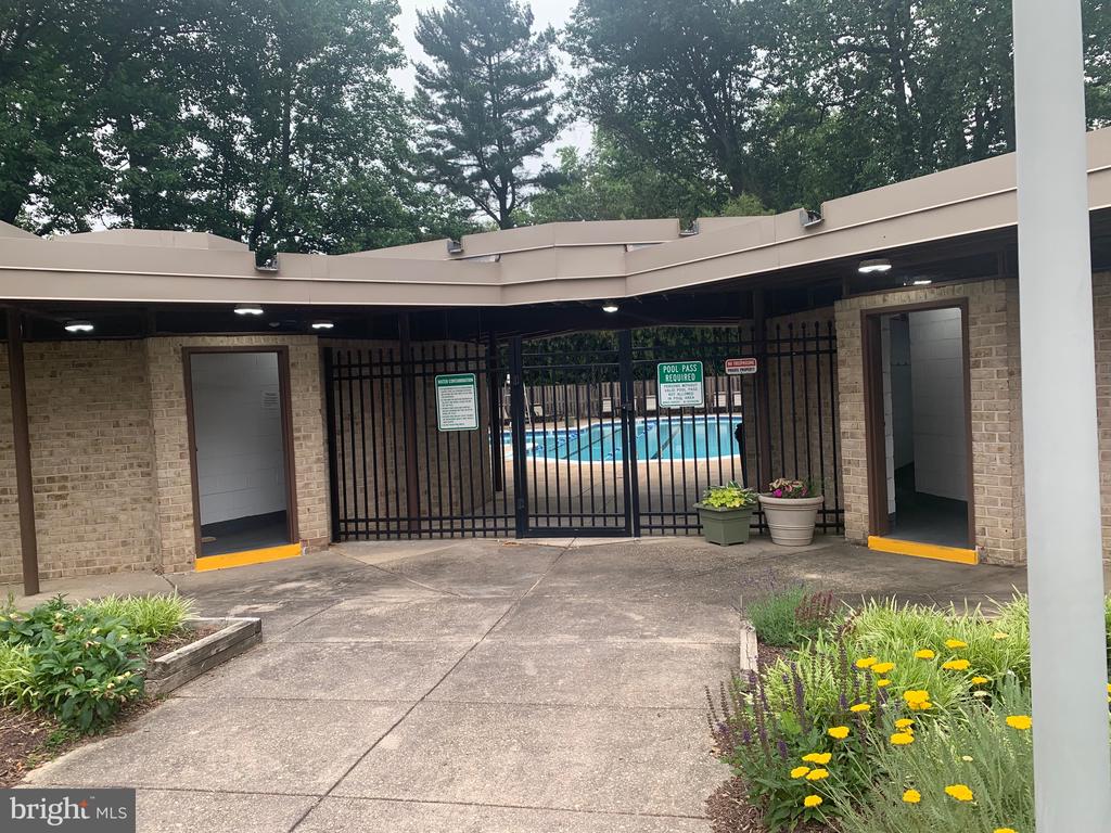 9039 Sligo Creek Pkwy #706