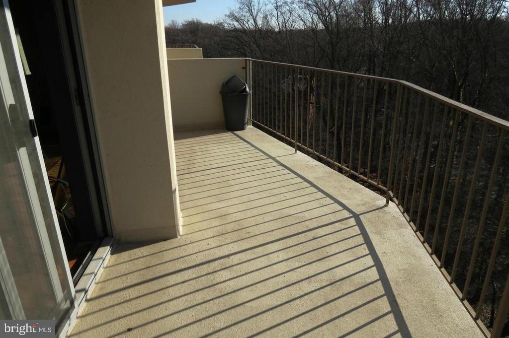9039 Sligo Creek Pkwy #706