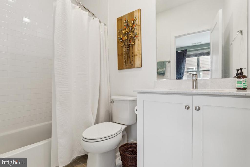 3106 ROYAL FERN PLACE