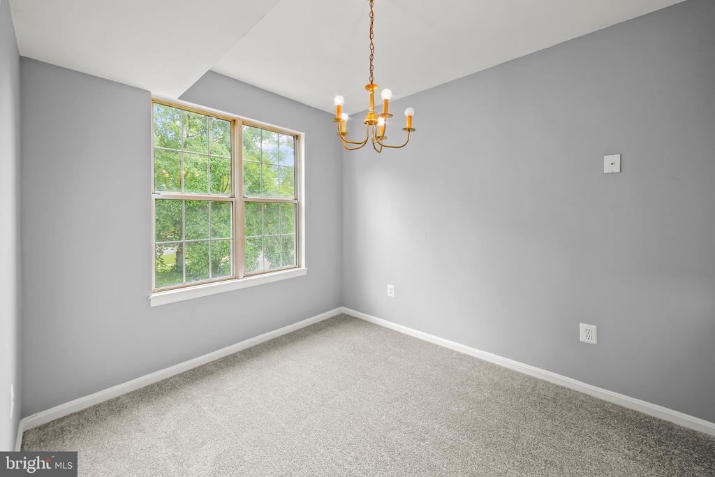 6 Normandy Square Ct #2cf