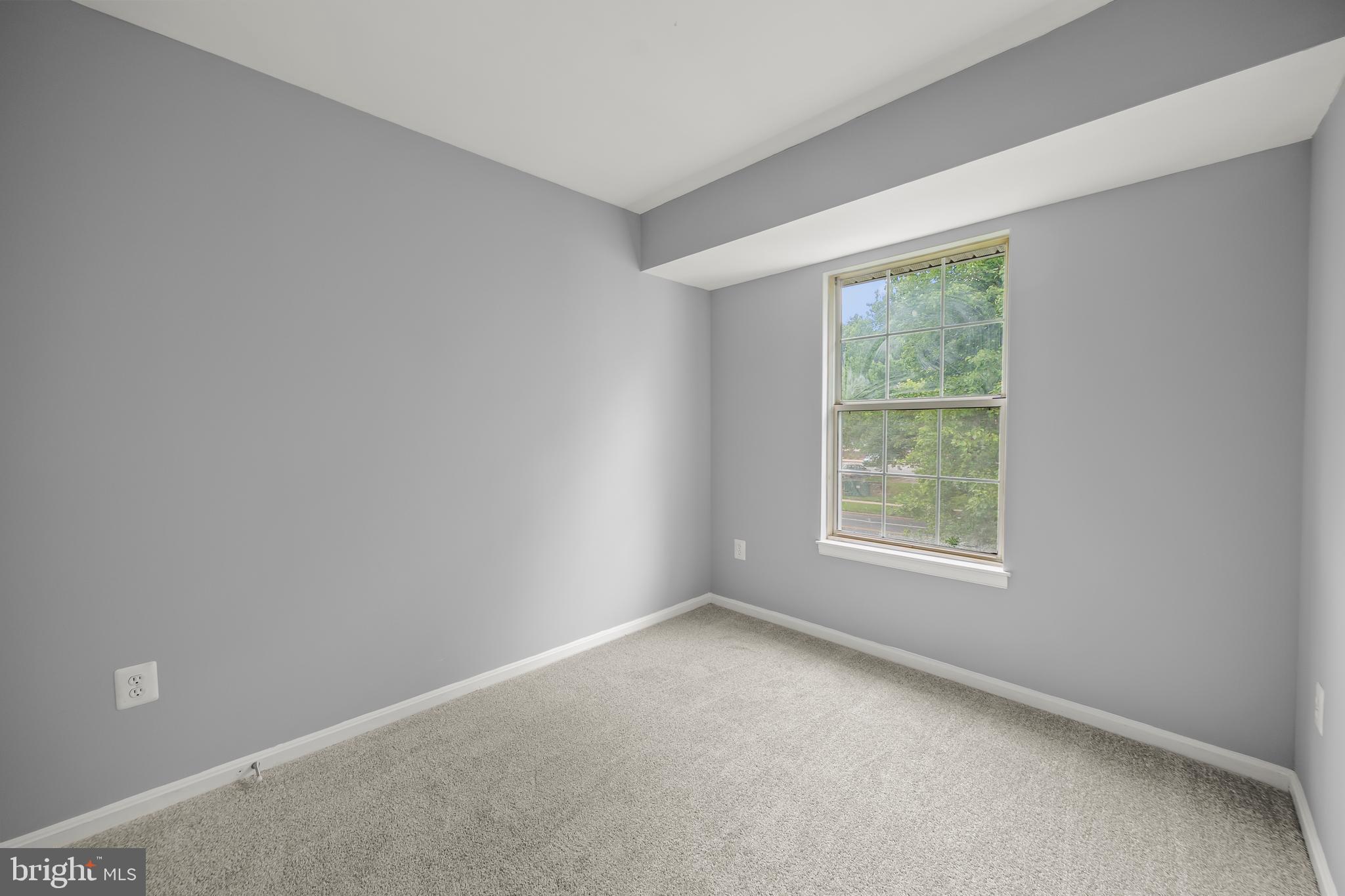6 Normandy Square Ct #2cf
