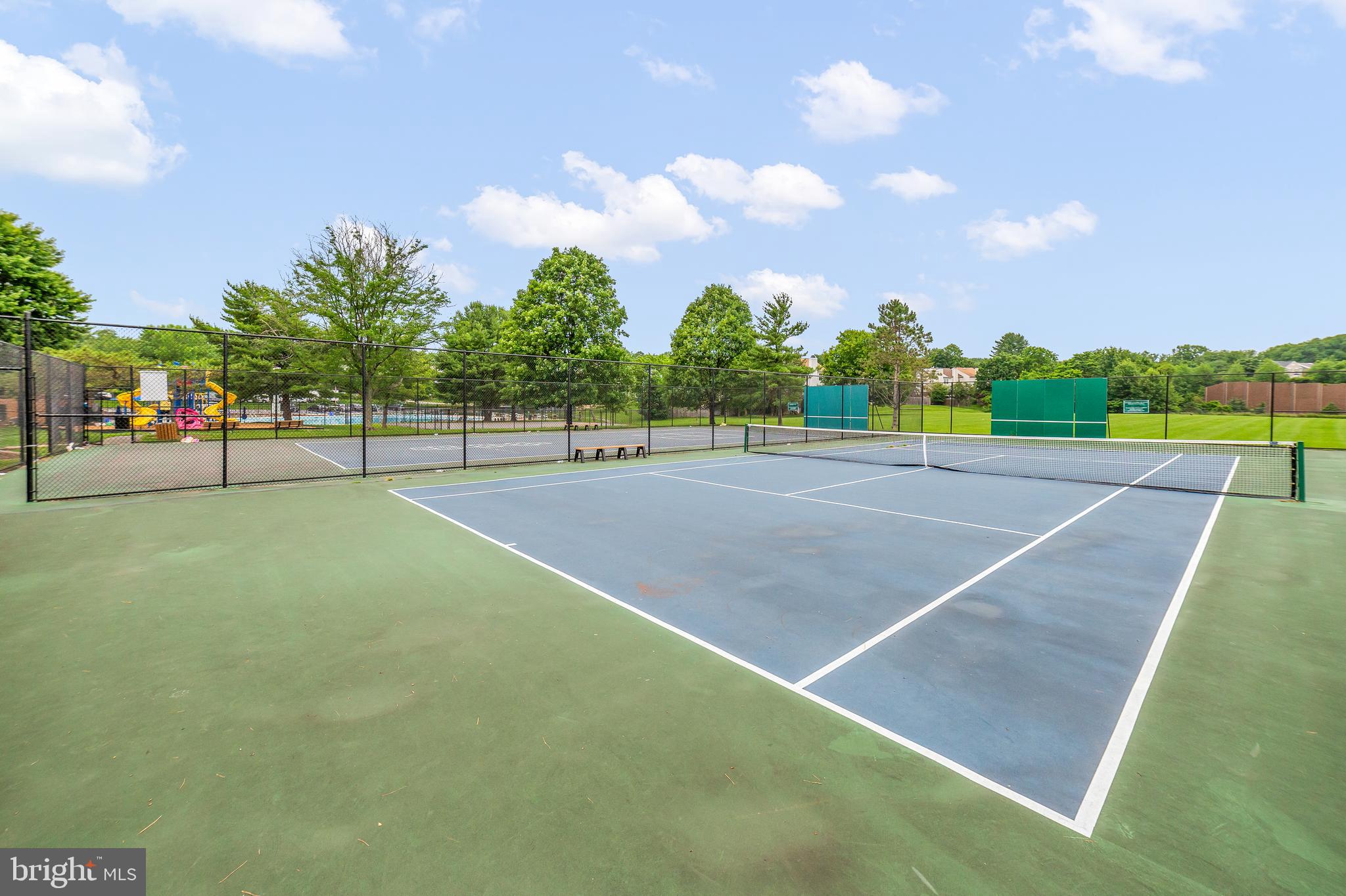 6 Normandy Square Ct #2cf