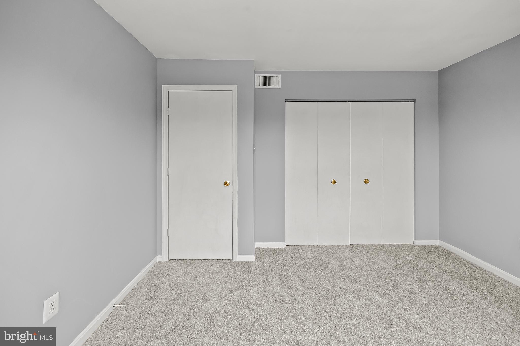 6 Normandy Square Ct #2cf