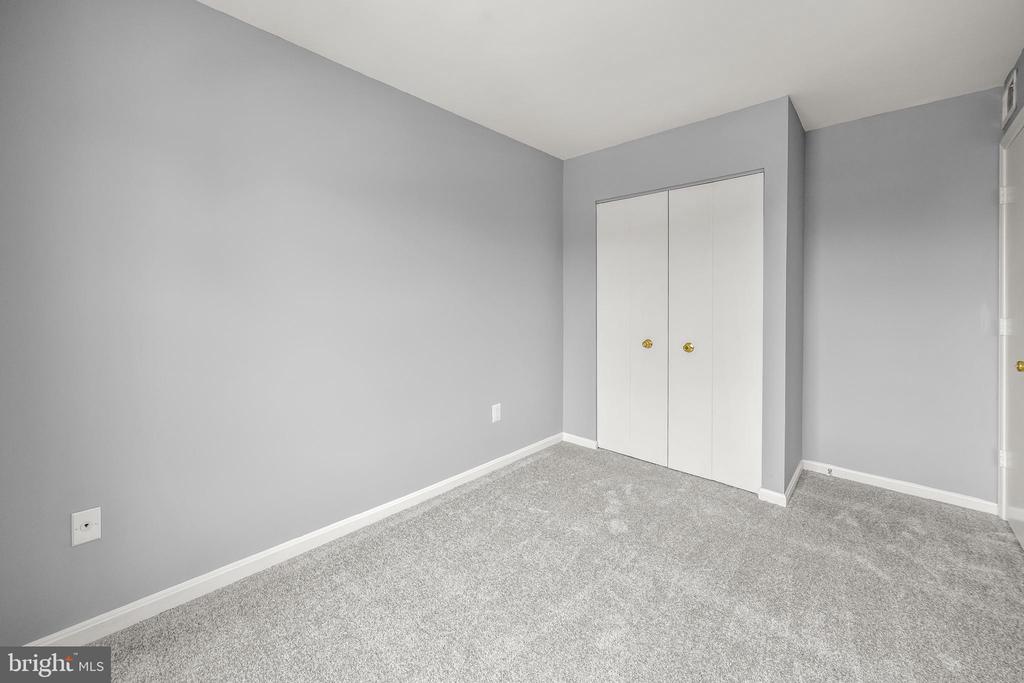 6 Normandy Square Ct #2cf