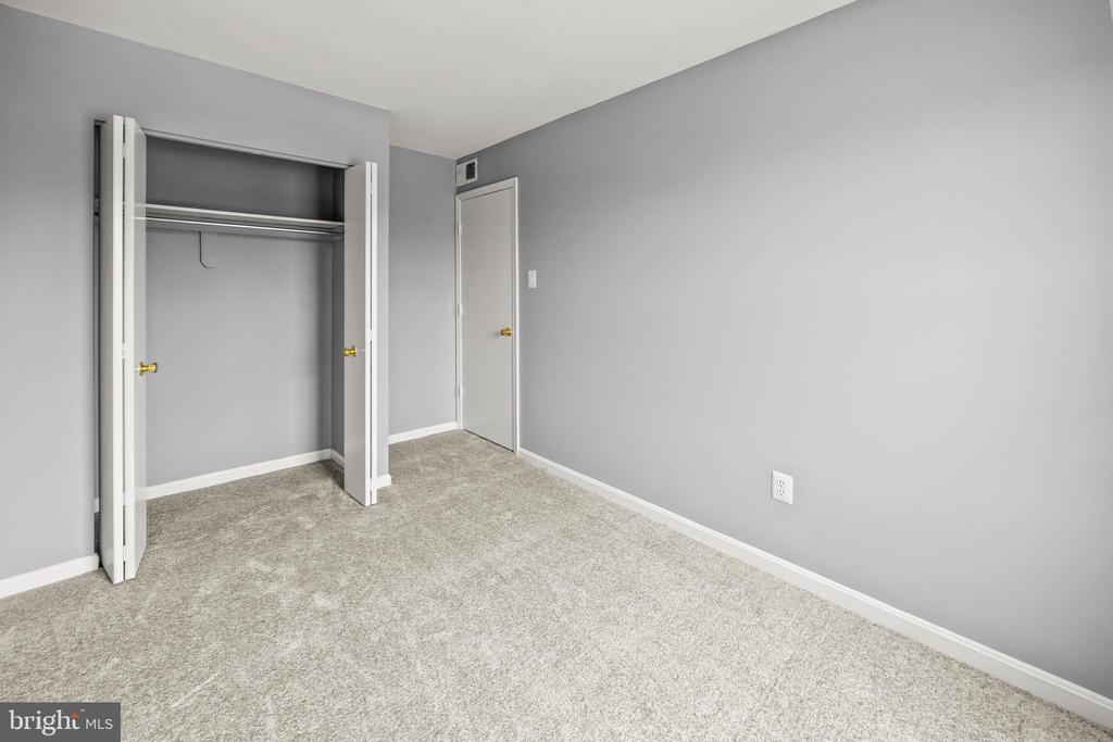 6 Normandy Square Ct #2cf