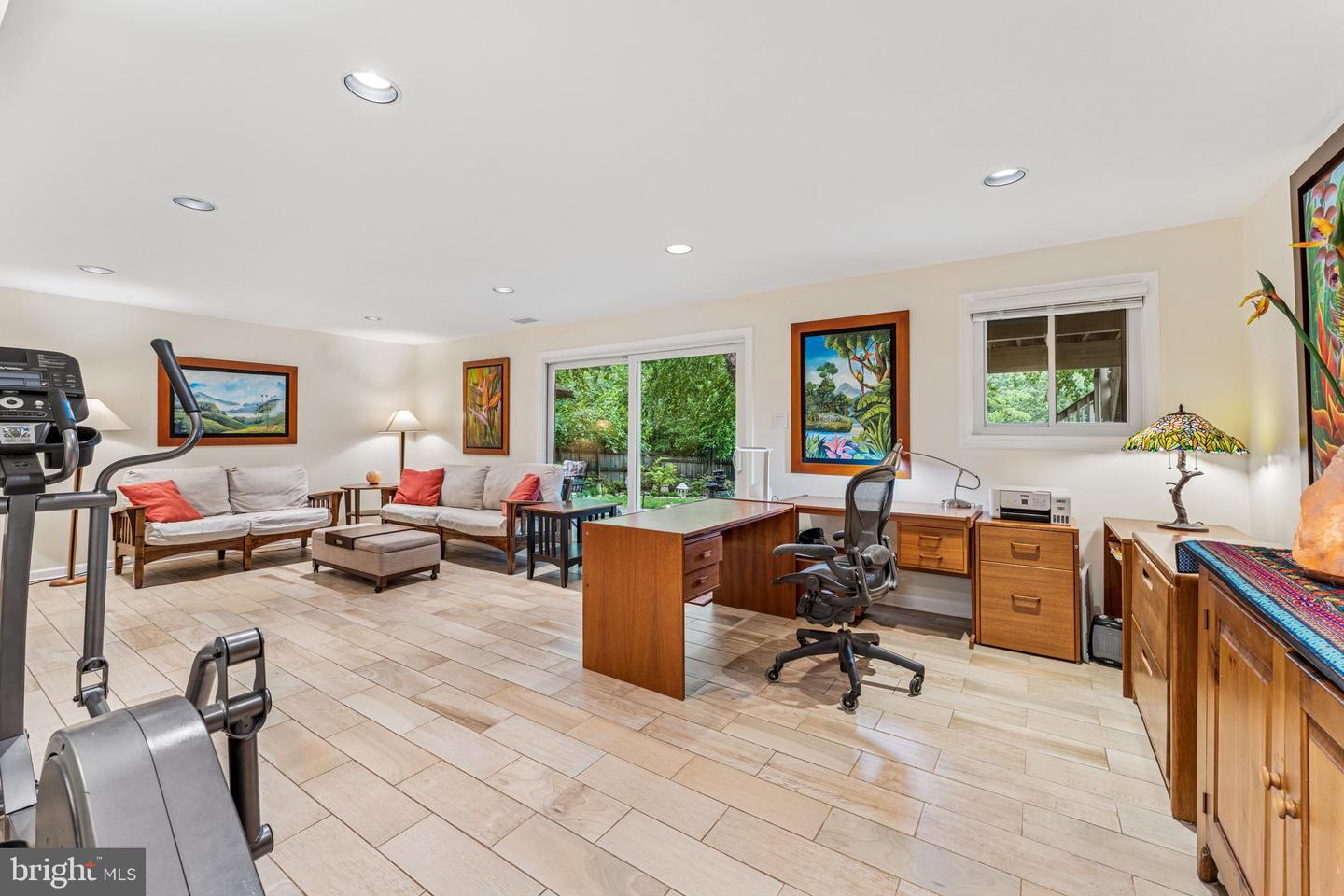 709 Harrington Rd