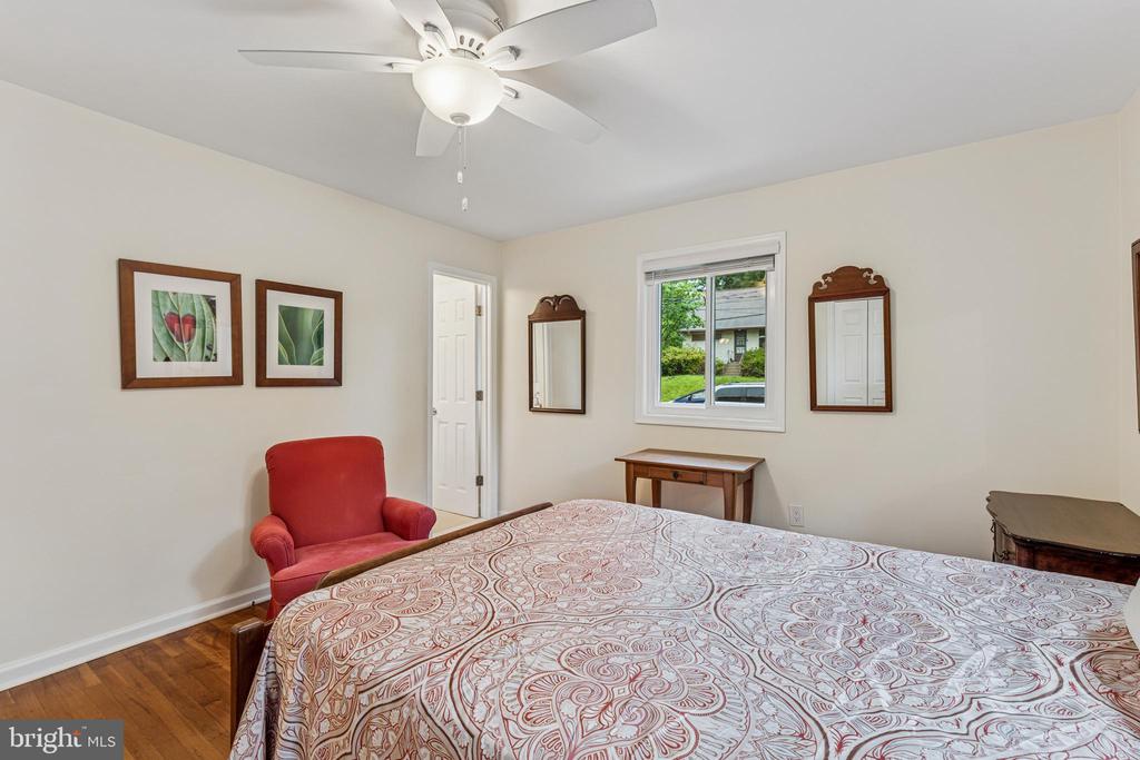 709 Harrington Rd