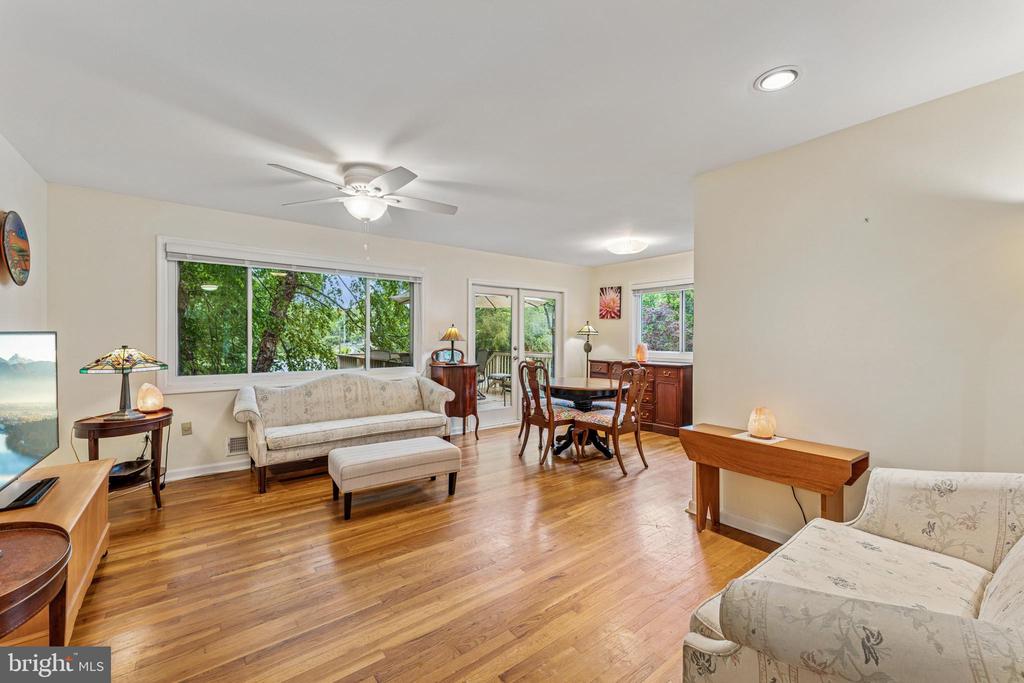 709 Harrington Rd