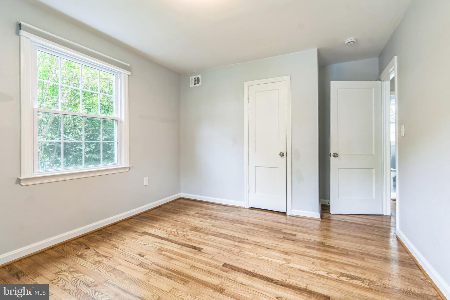 10904 DEVIN PL
