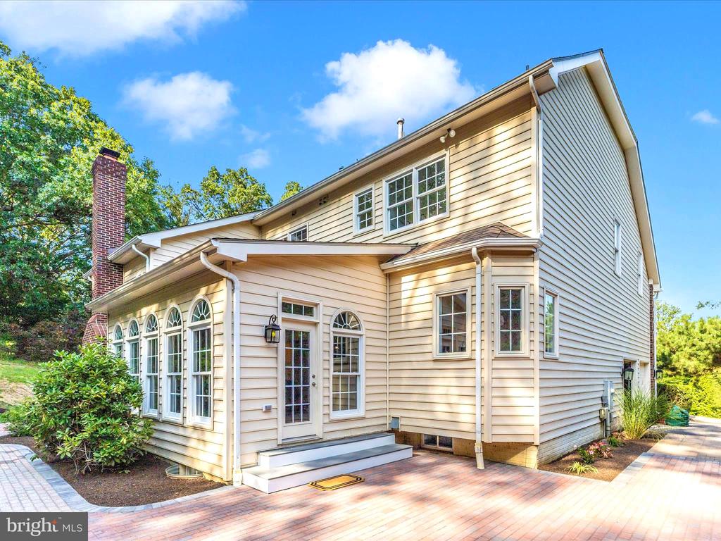 25024 Johnson Farm Rd