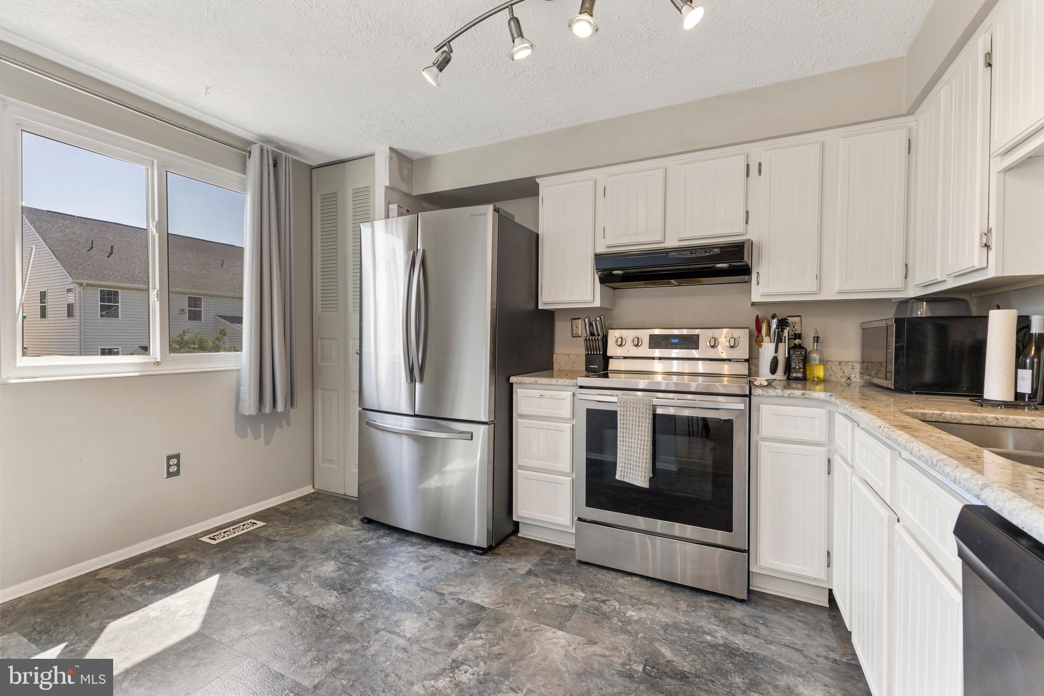 4362 Leatherwood Ter