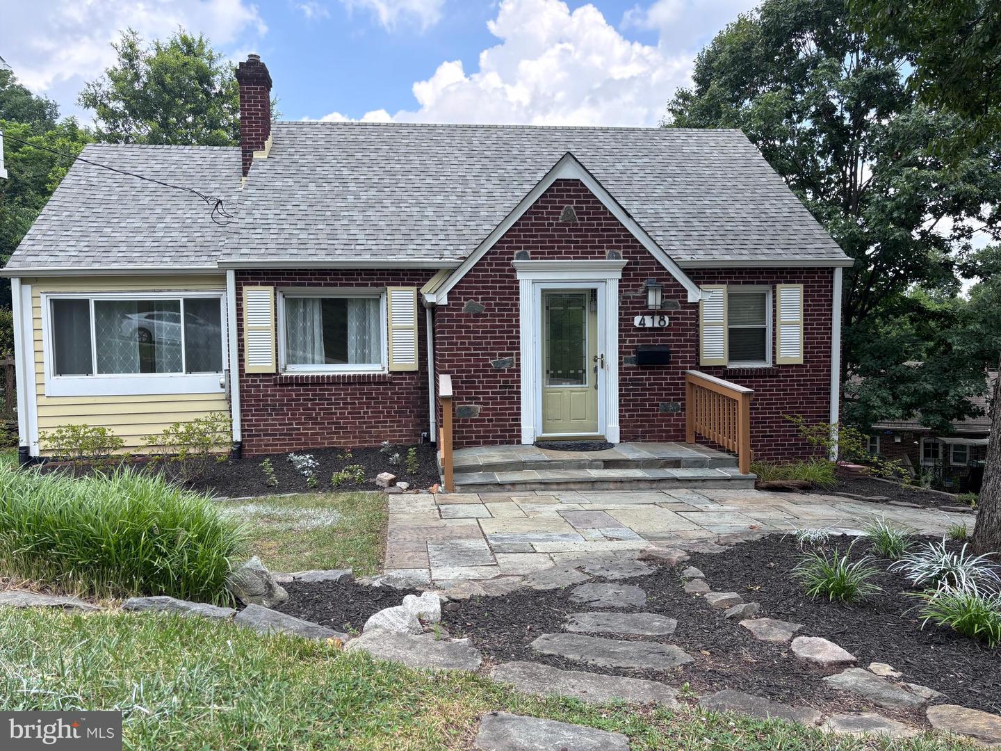 418 Boyd Ave