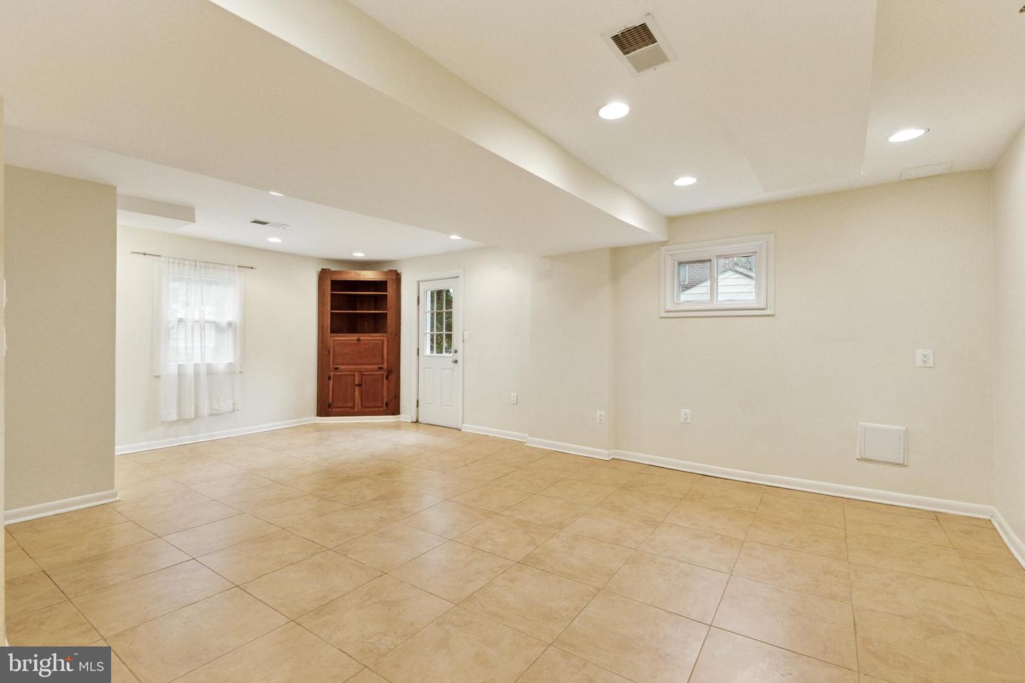 418 Boyd Ave
