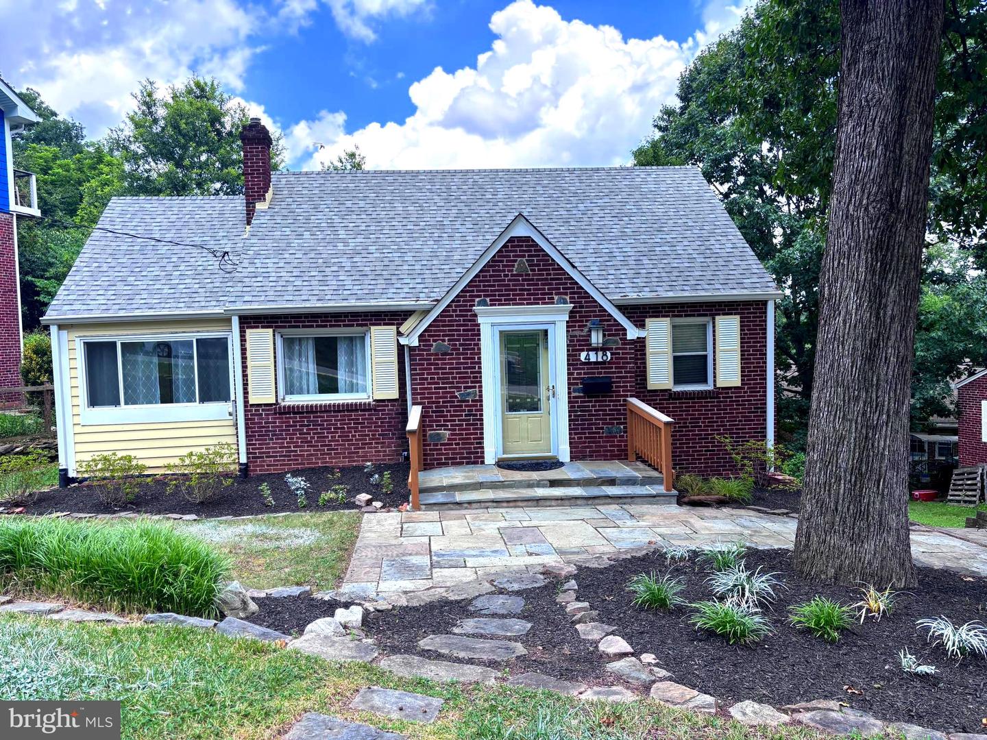418 Boyd Ave