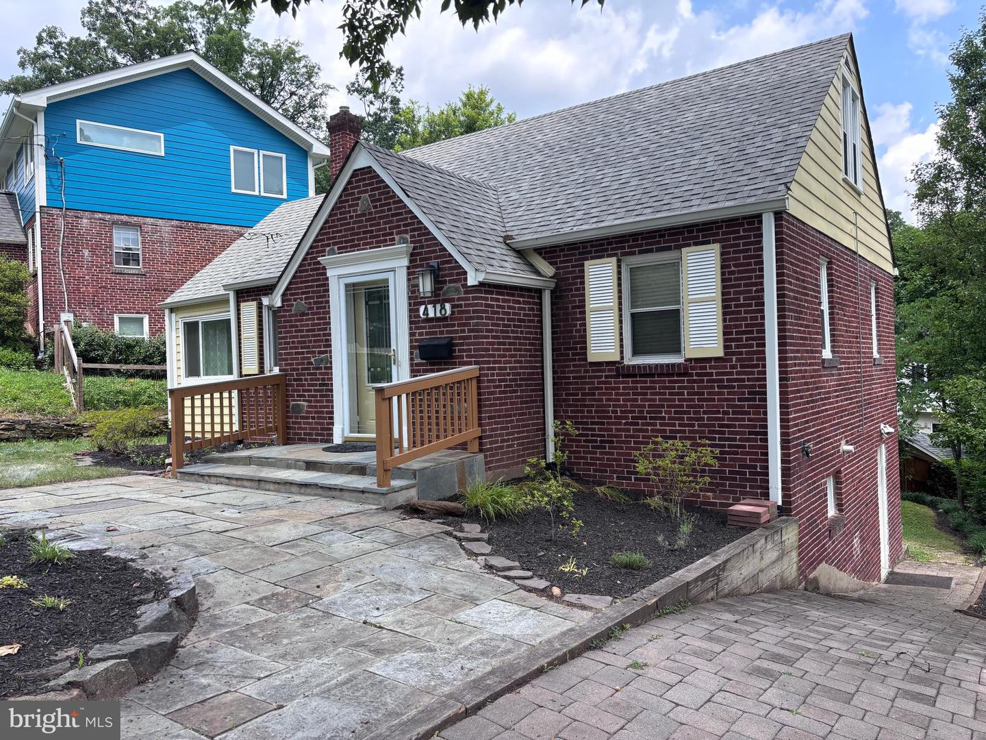 418 Boyd Ave