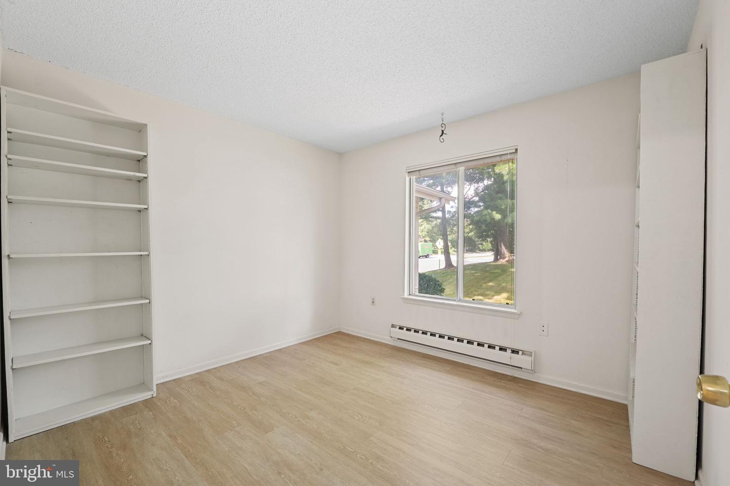 3300 Solomons Ct #100