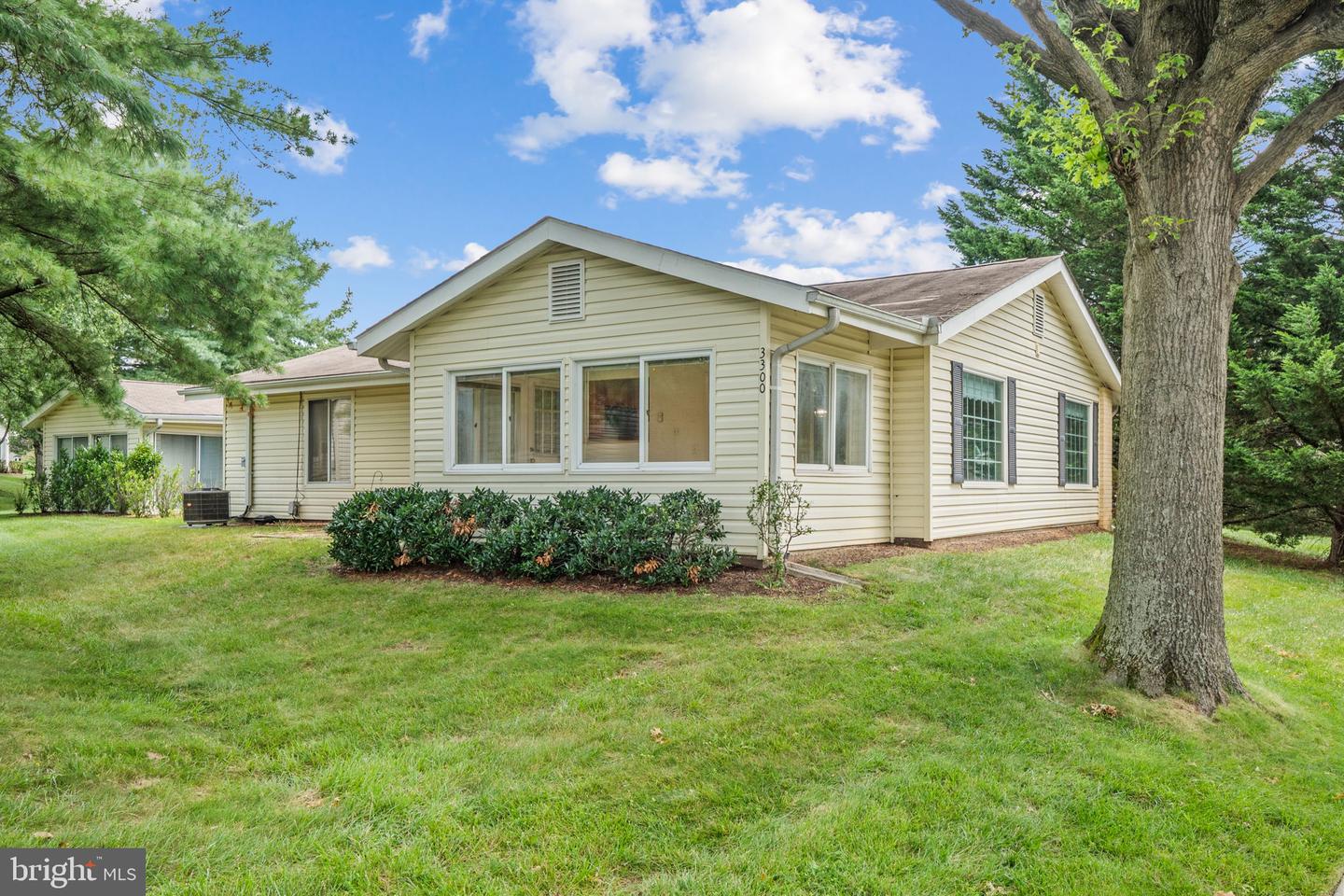 3300 Solomons Ct #100