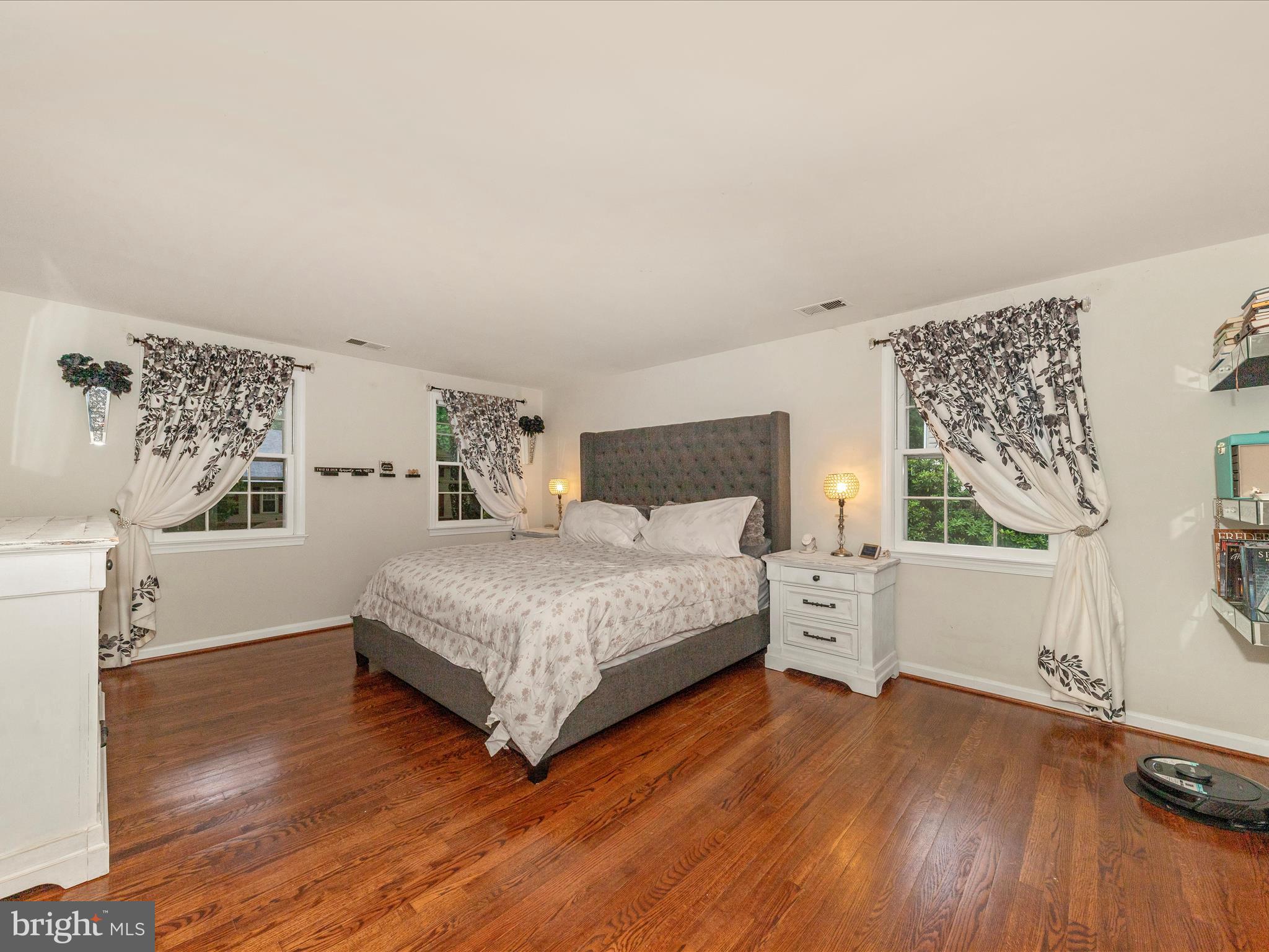 10636 Seneca Spring Way