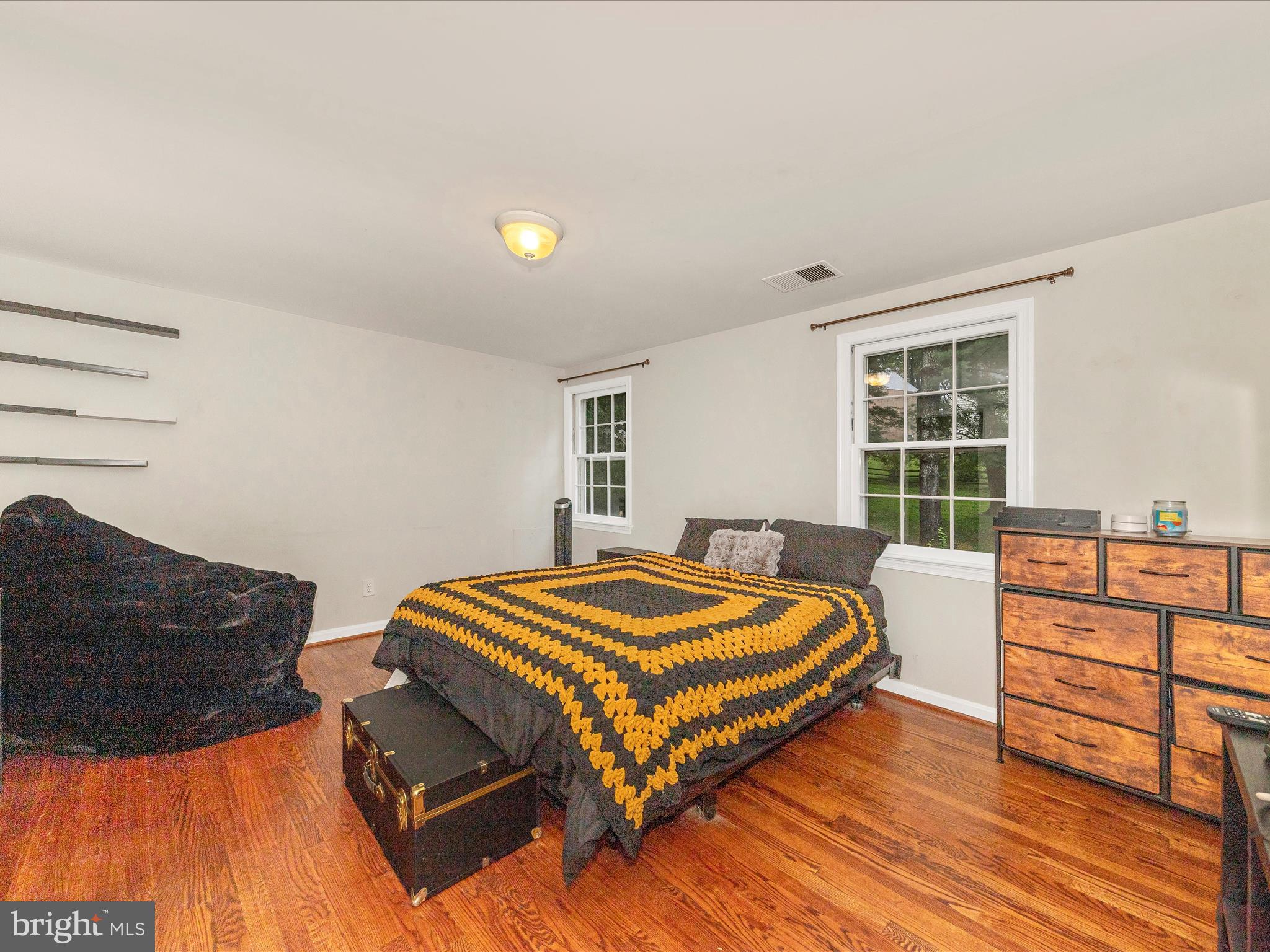 10636 Seneca Spring Way