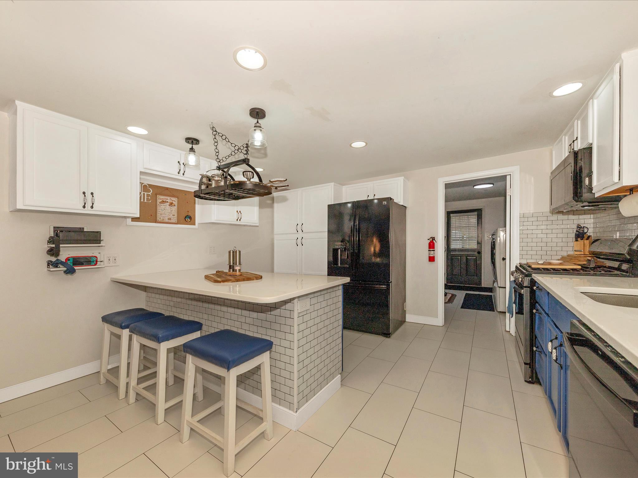 10636 Seneca Spring Way