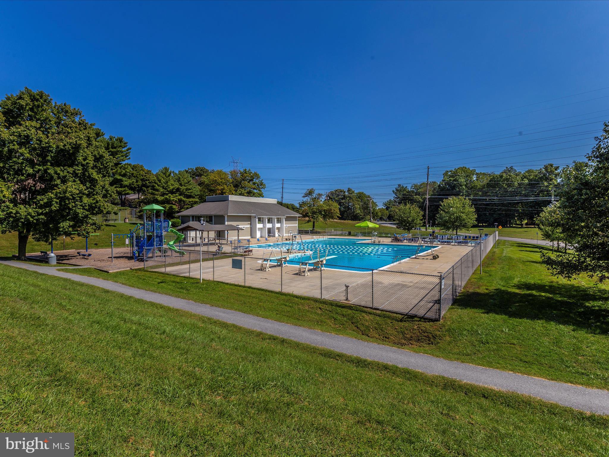 10636 Seneca Spring Way