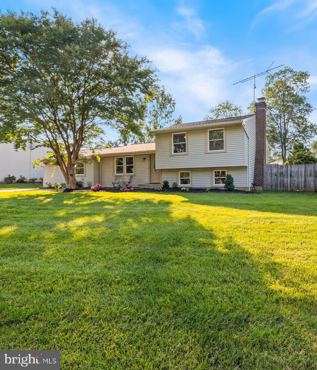17528 Collier Cir