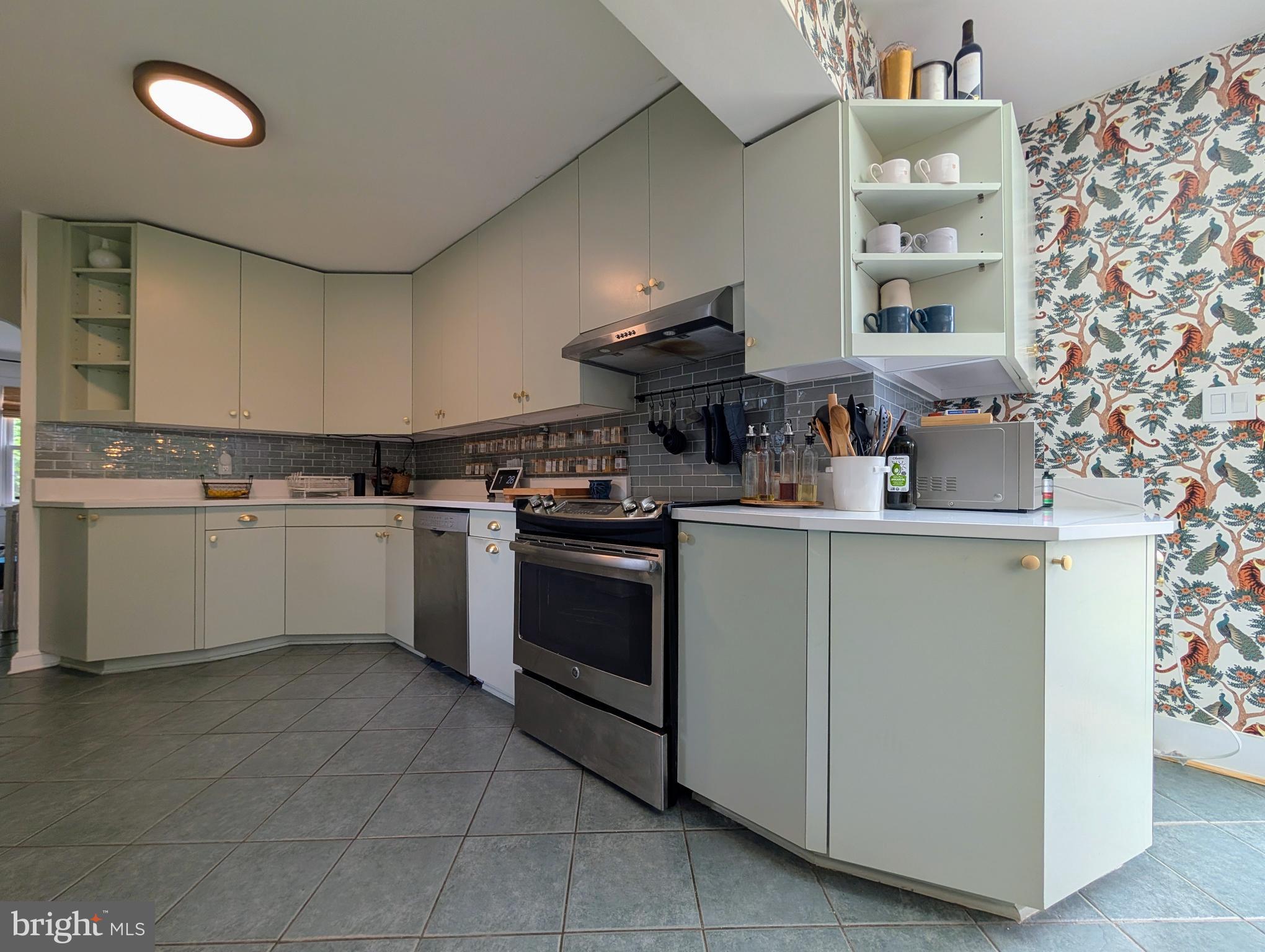 10106 GREENOCK RD