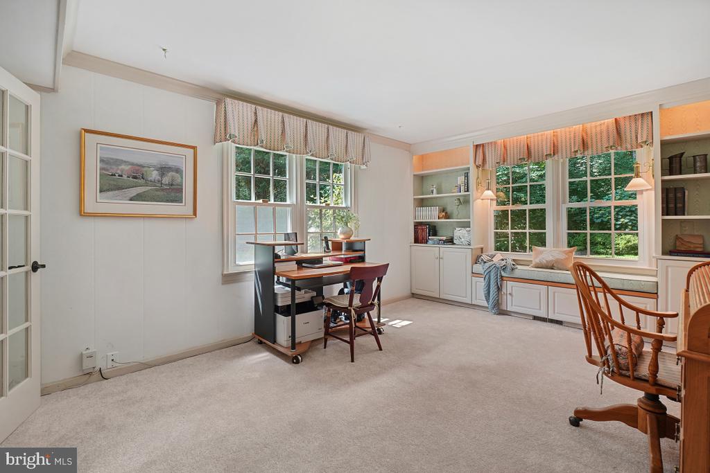 16717 CUTLASS DRIVE