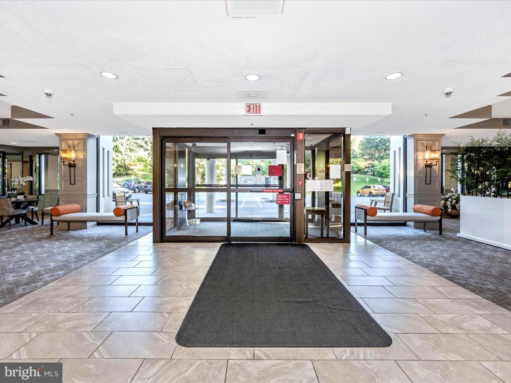 3310 N Leisure World Blvd N #911