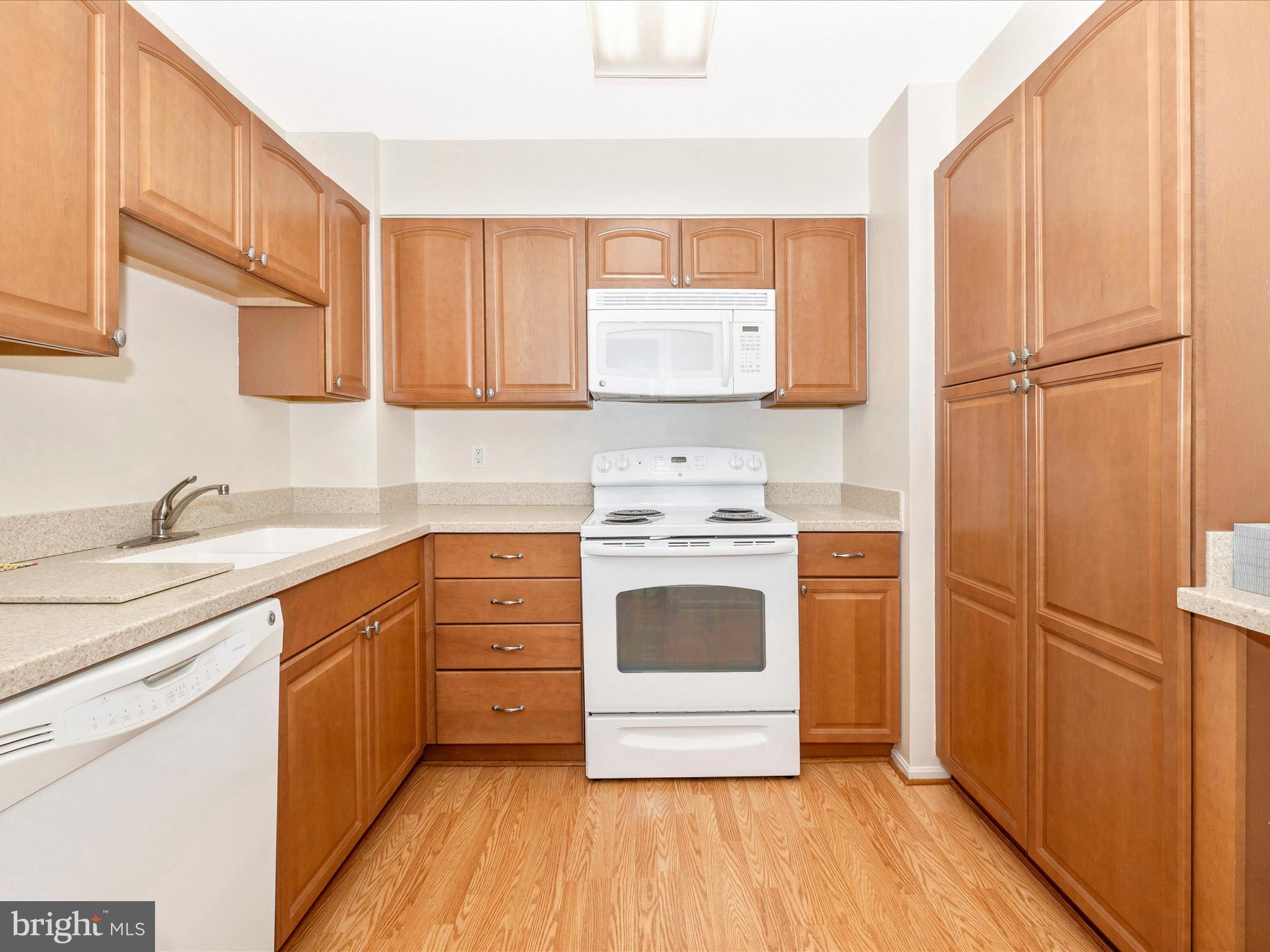 3310 N Leisure World Blvd N #911