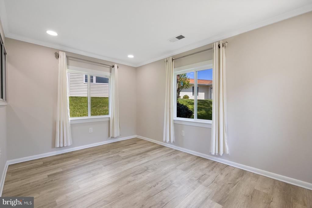 3533 Fitzhugh Ln #77-A