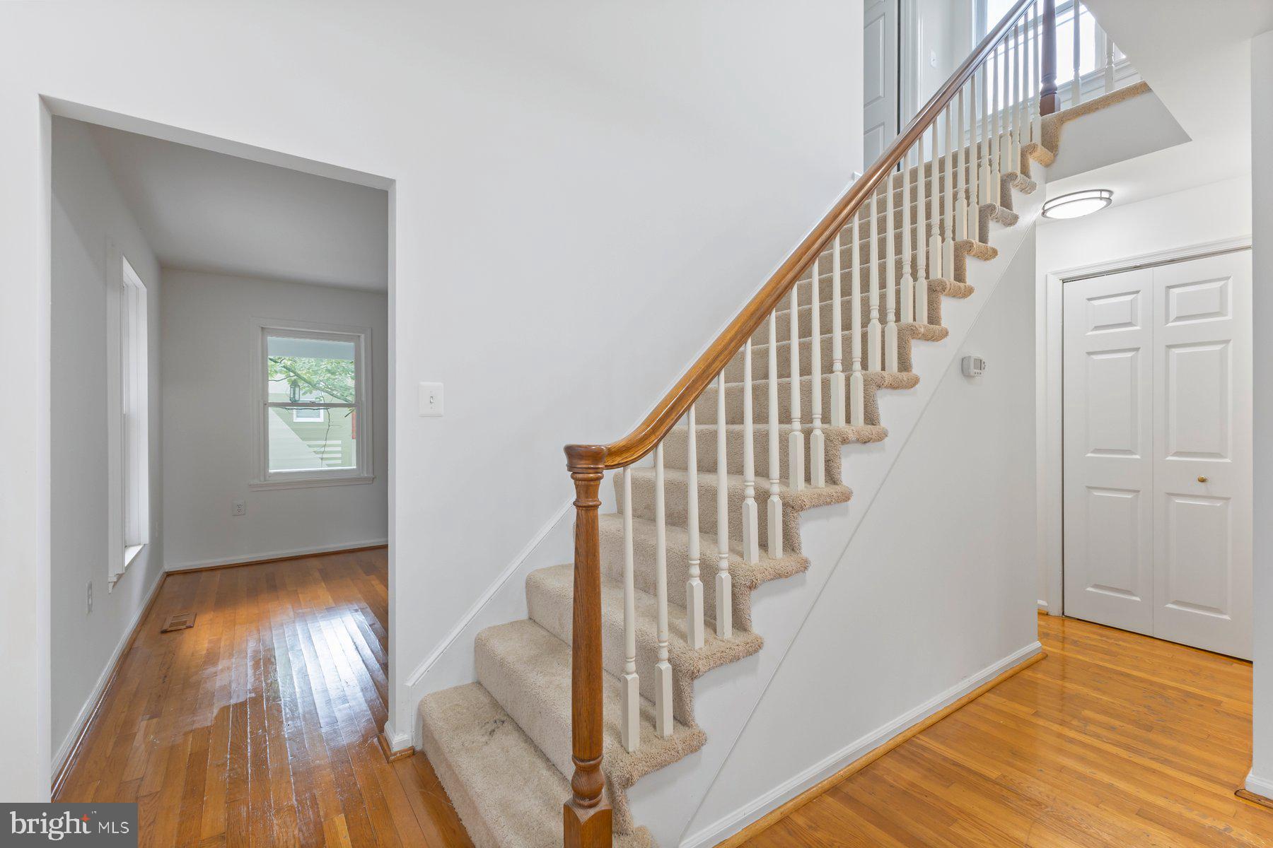 413 Grove Ave