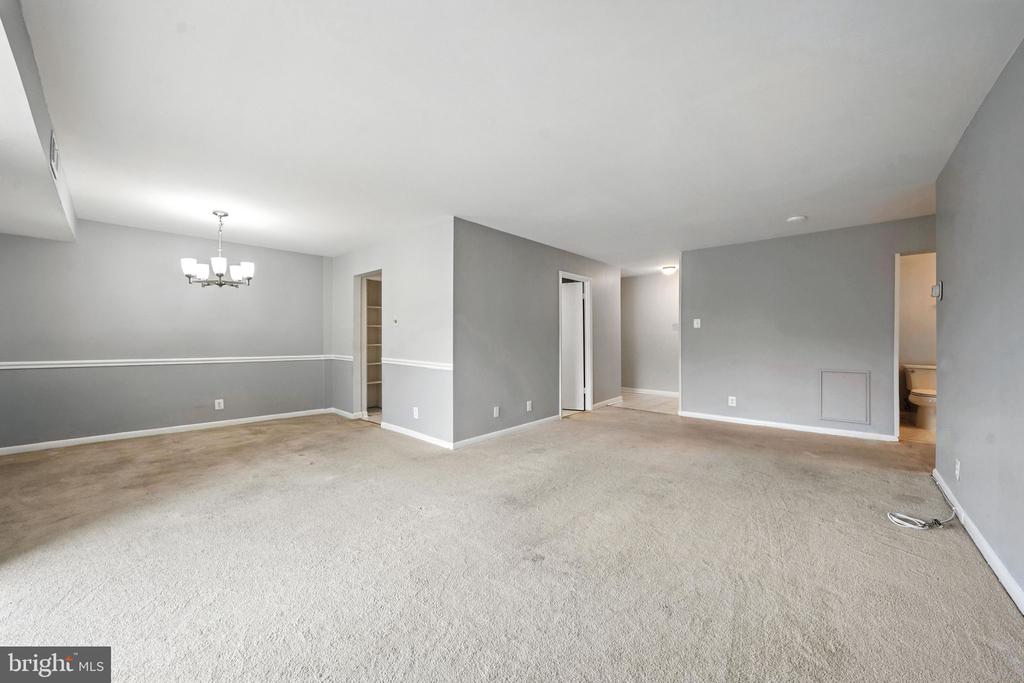 12001 Old Columbia Pike #305
