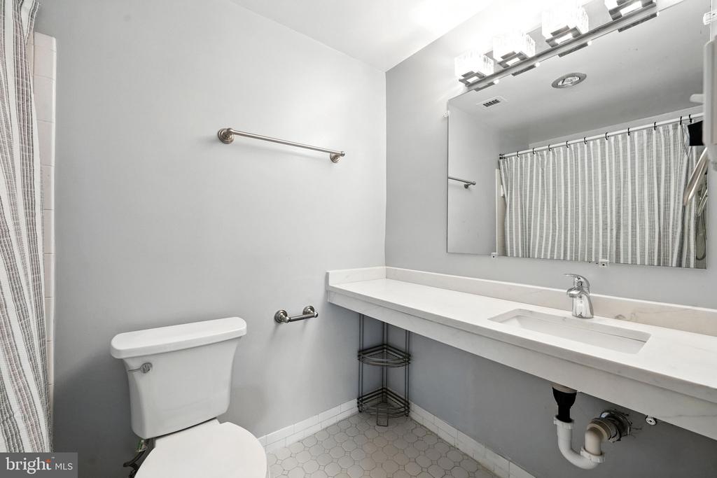 12001 Old Columbia Pike #305
