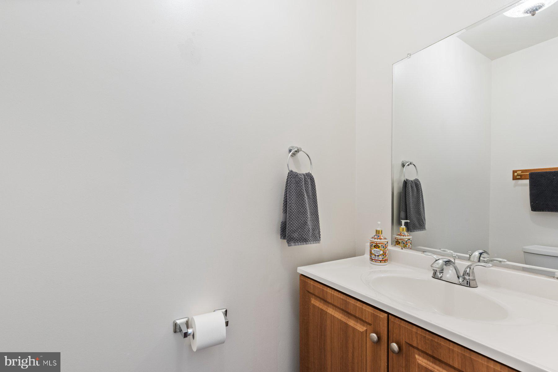 1043 Copperstone Ct