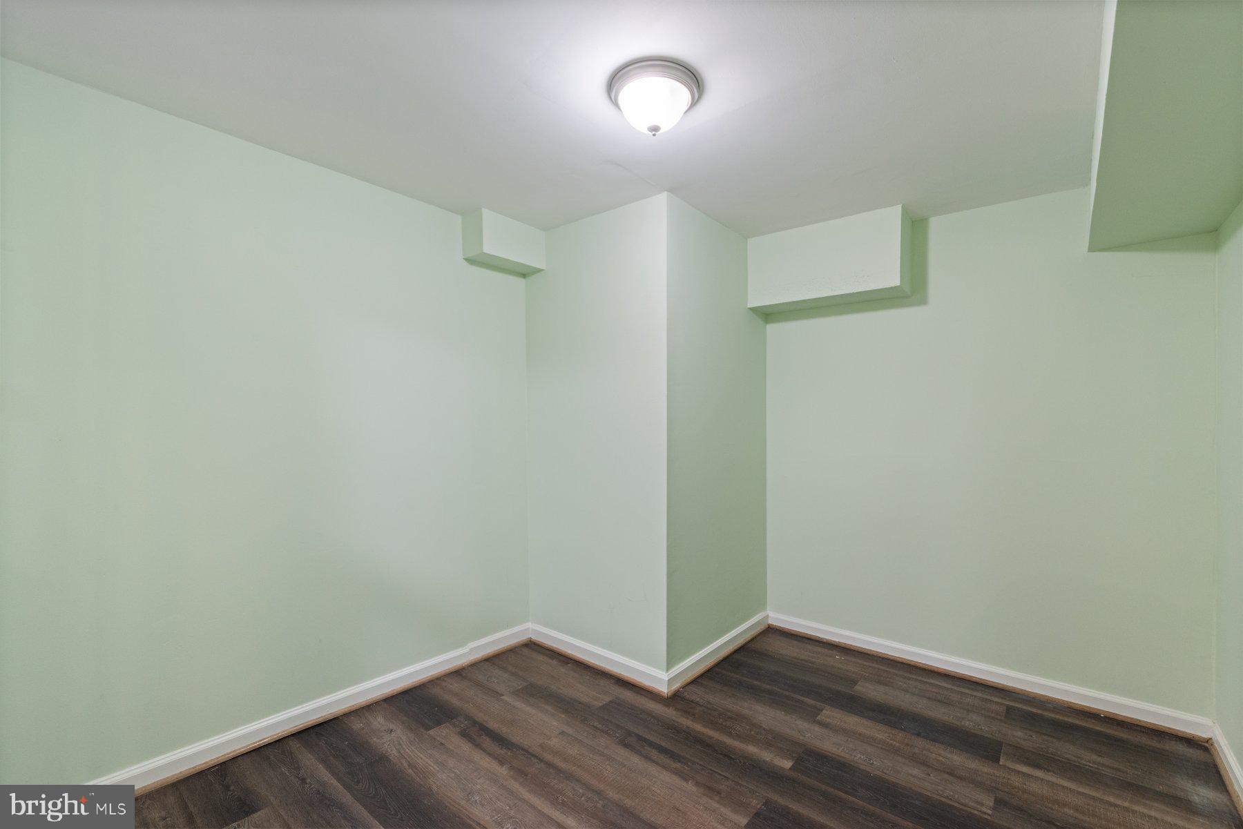 1043 Copperstone Ct