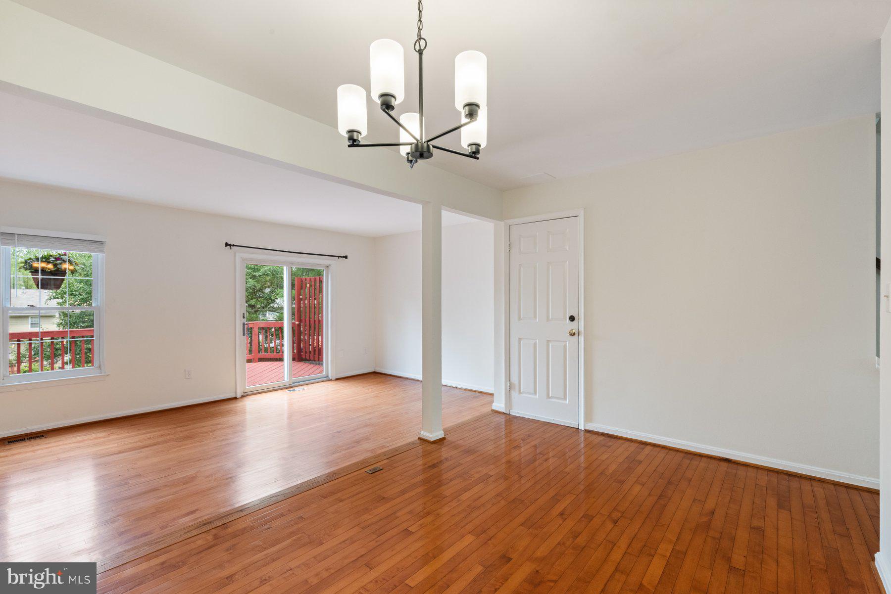 1043 Copperstone Ct