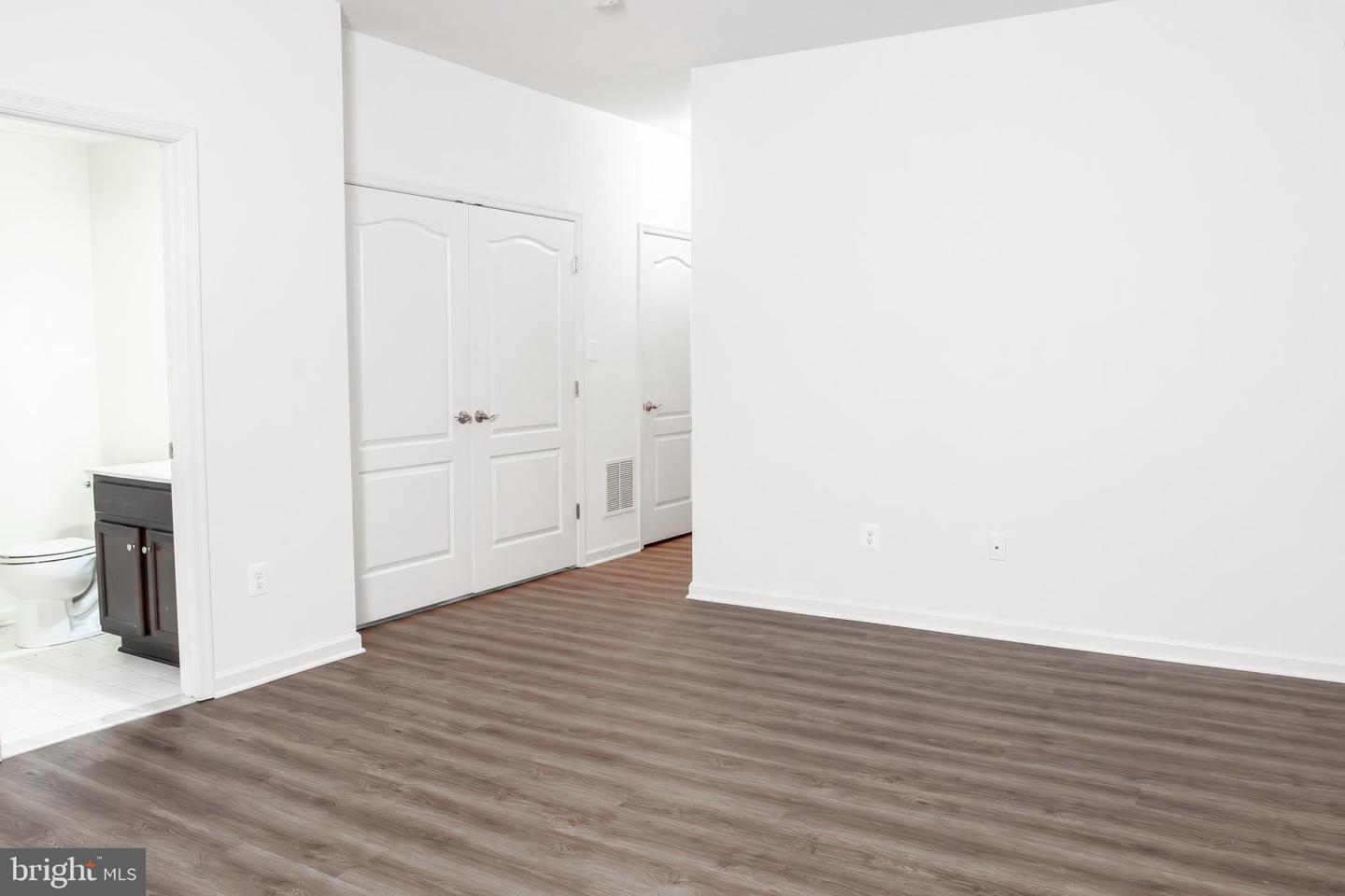 12751 Longford Glen Dr