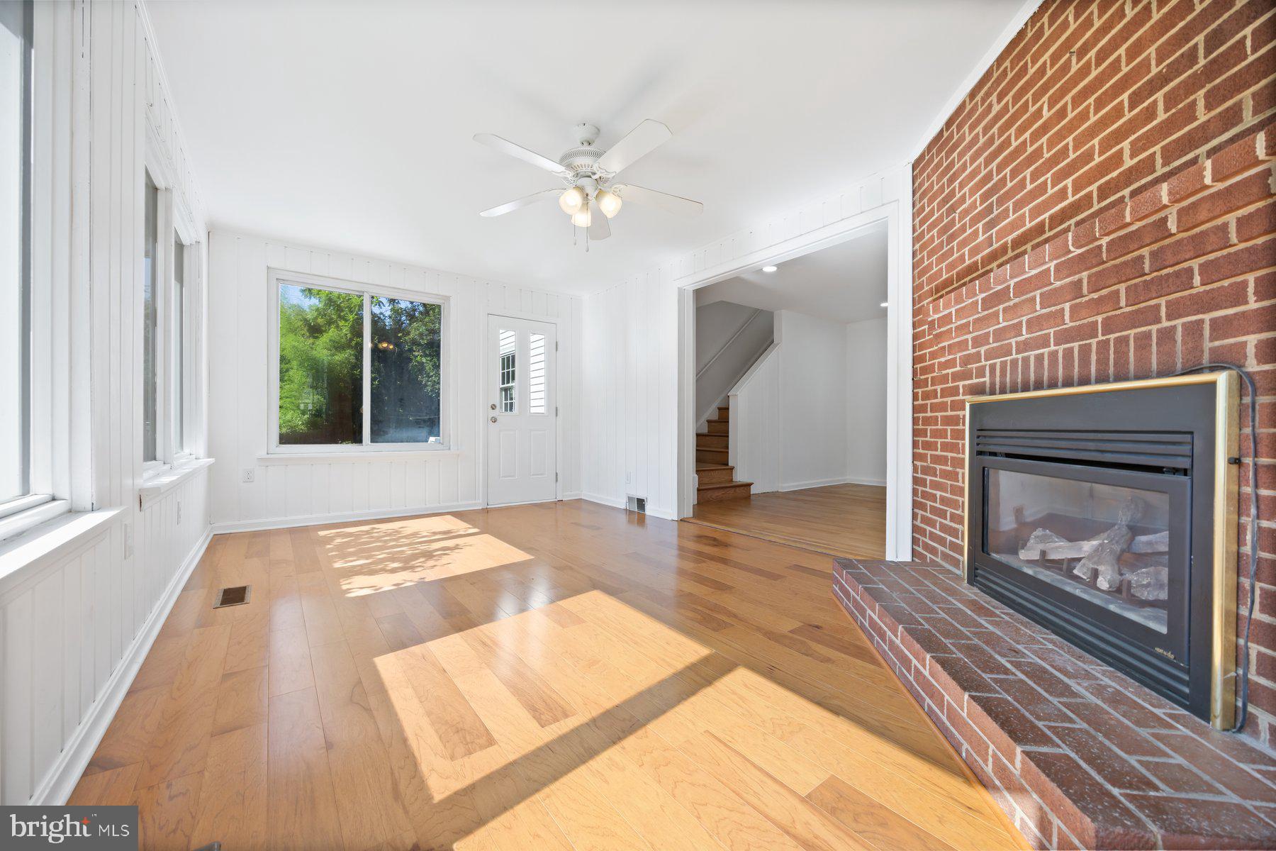 721 Mapleton Rd