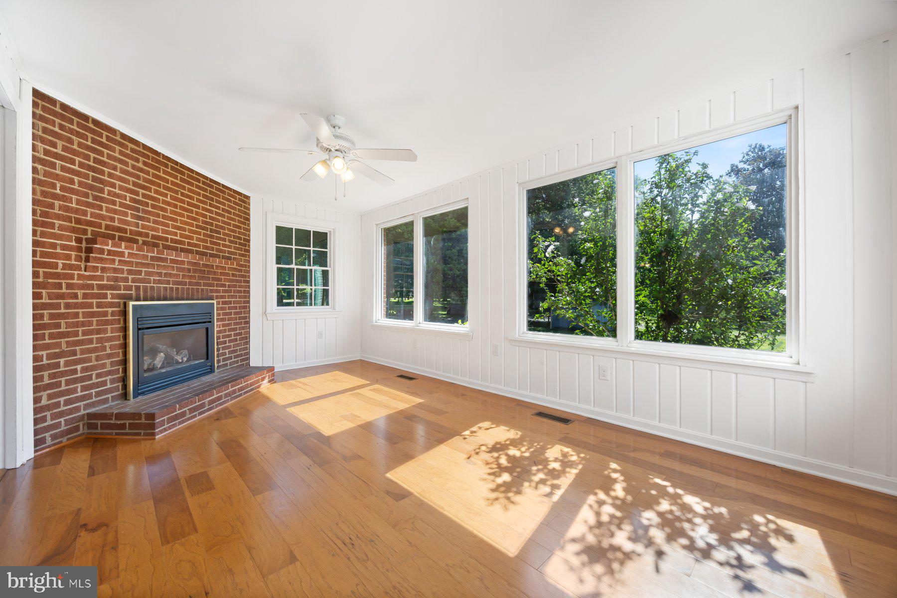 721 Mapleton Rd