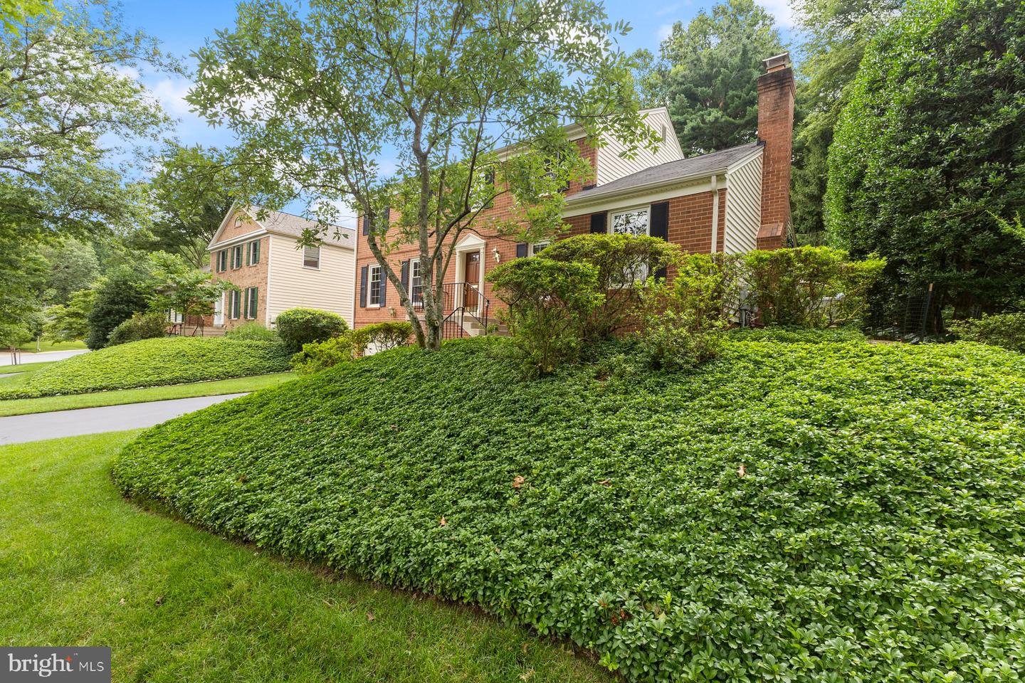 17 Old Creek Ct