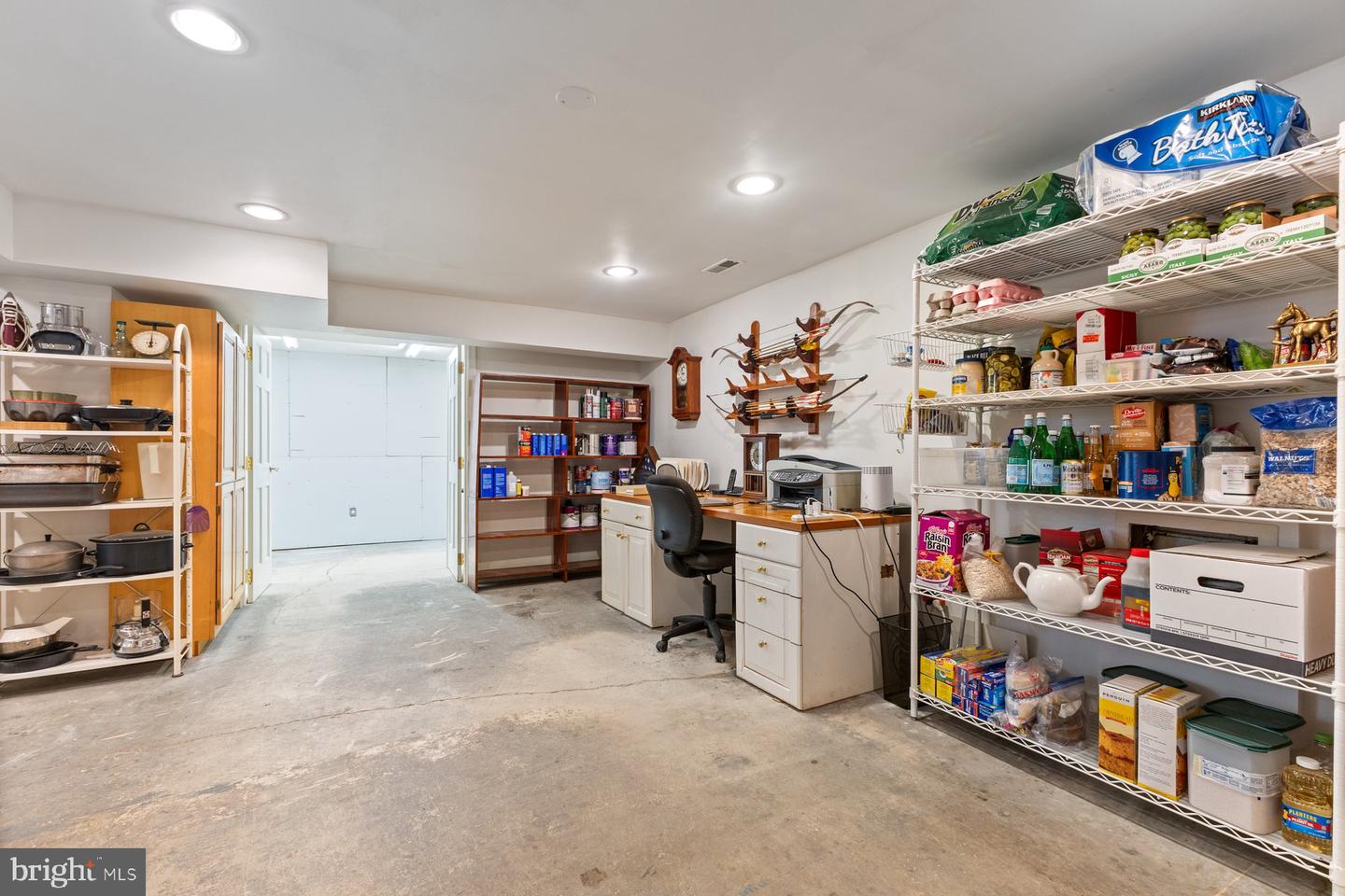 17 Old Creek Ct