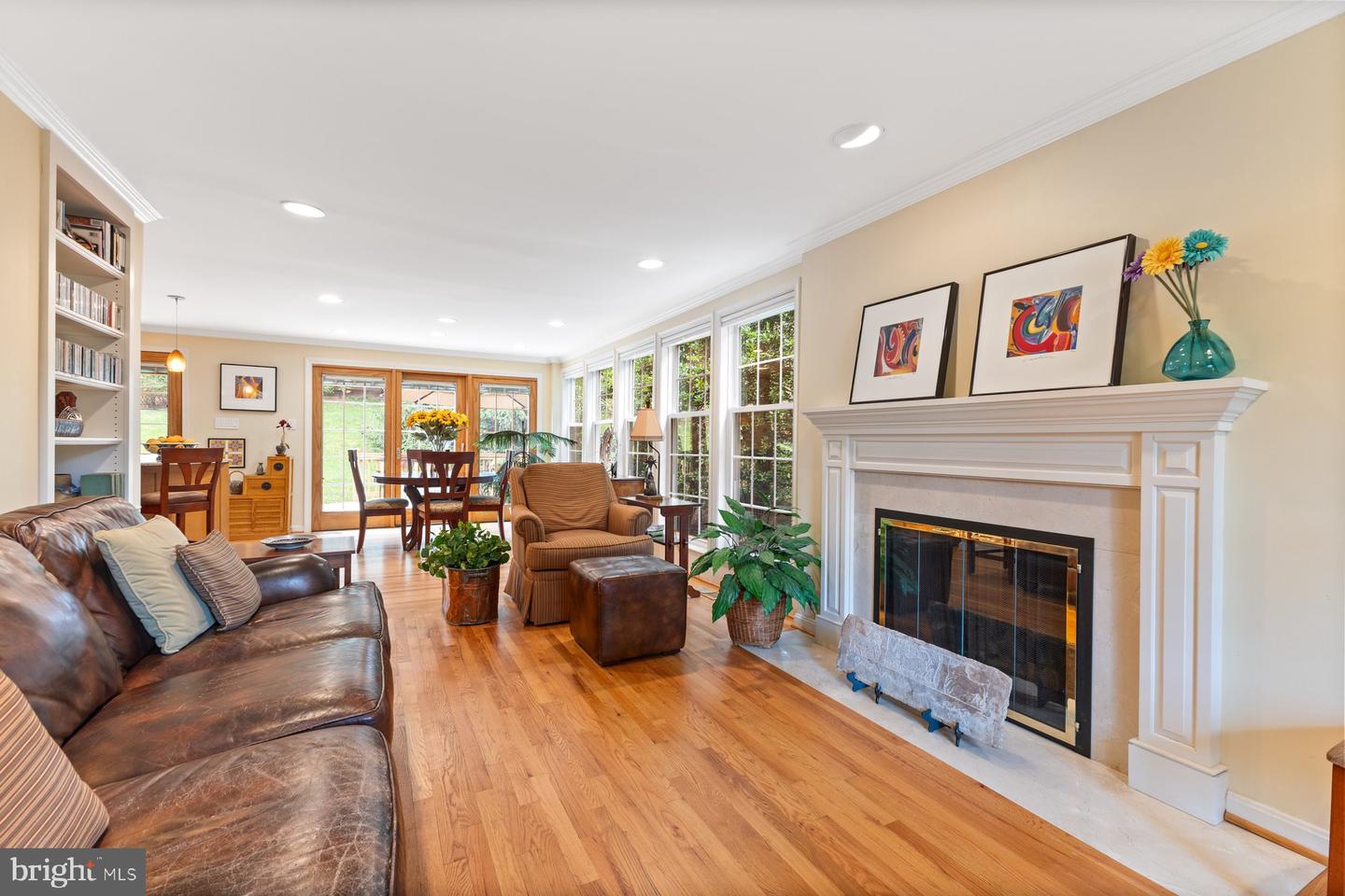 17 Old Creek Ct
