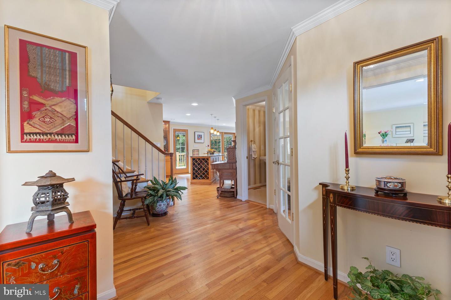 17 Old Creek Ct