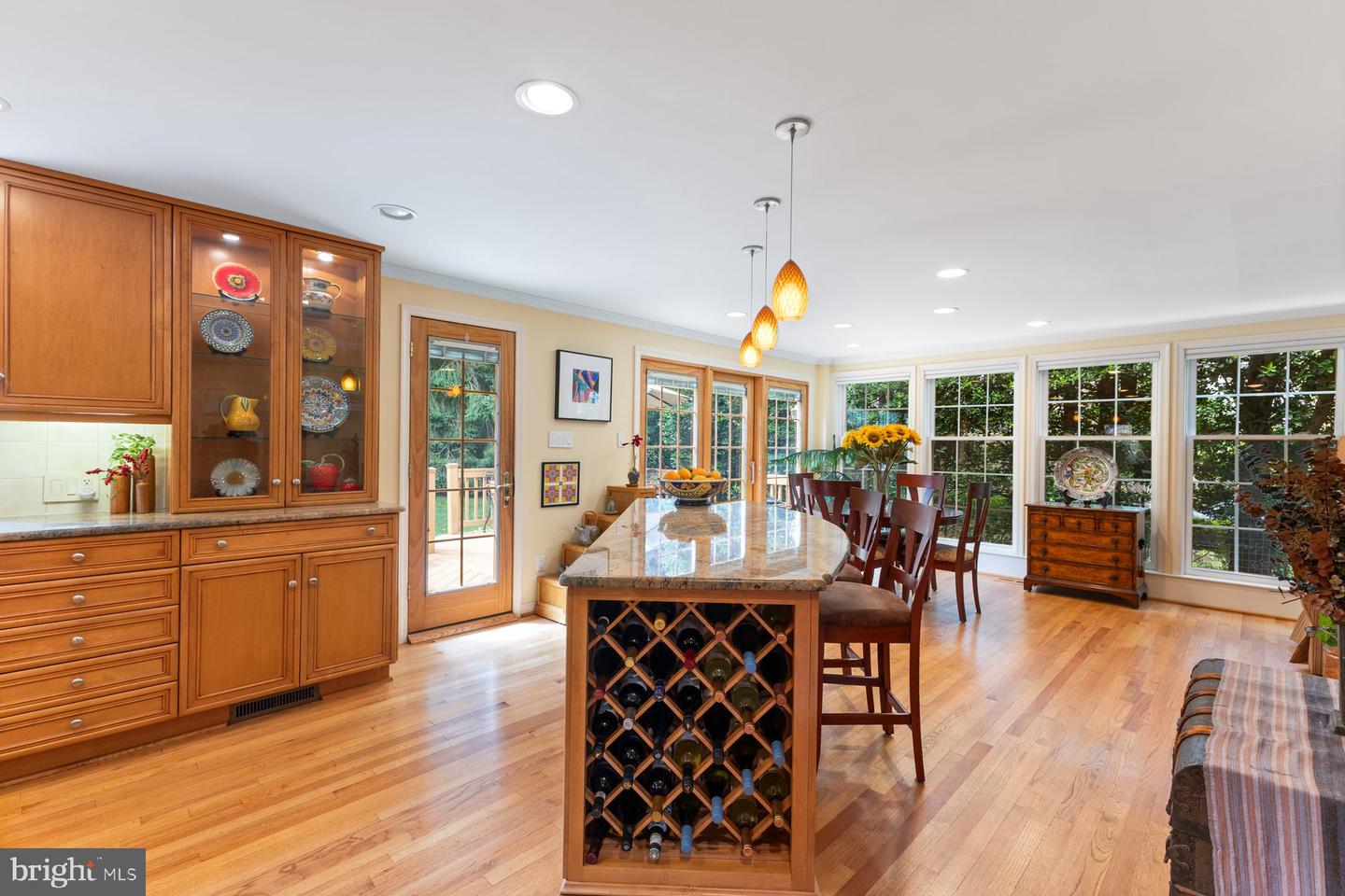 17 Old Creek Ct