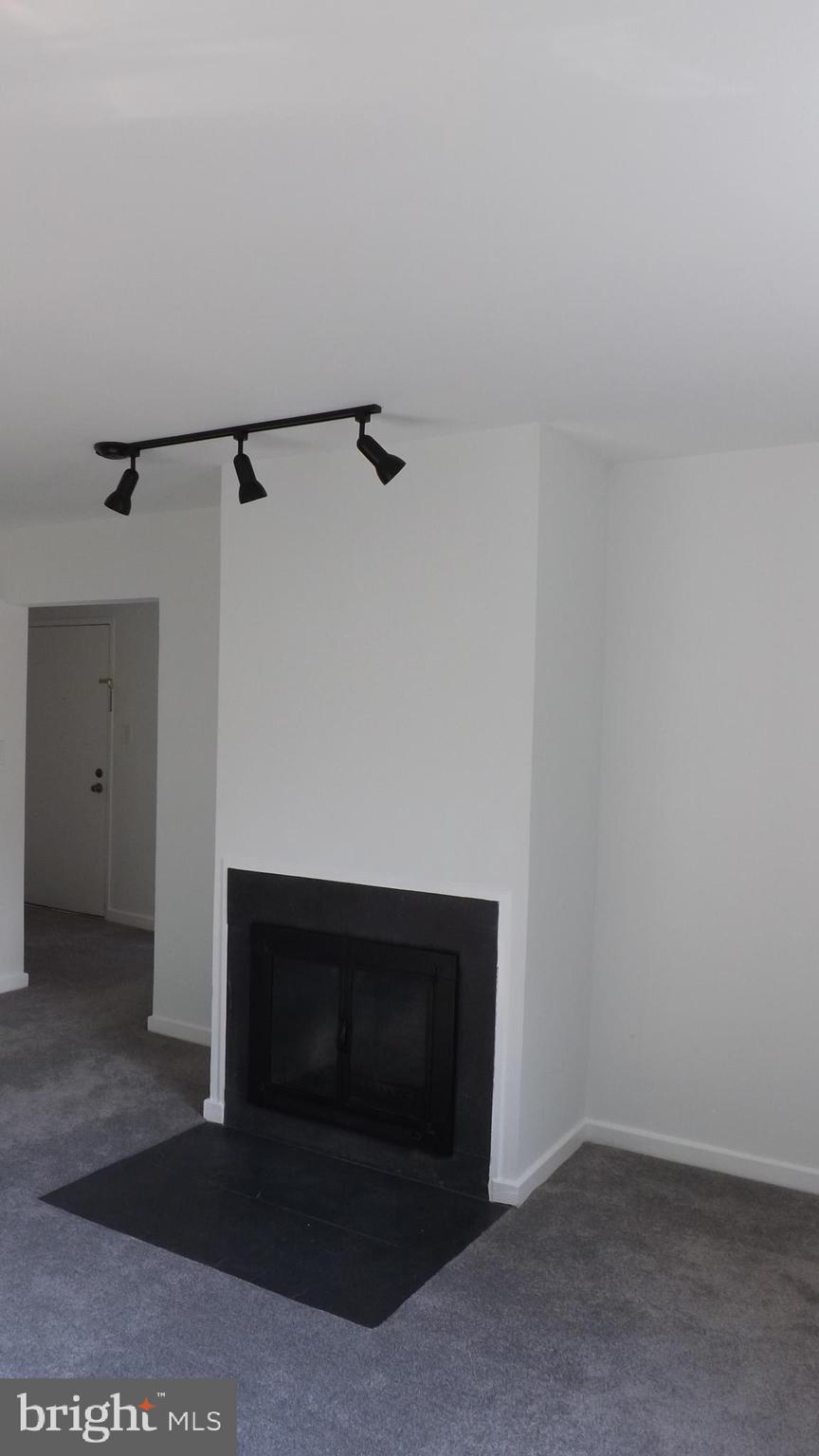 2206 WASHINGTON AVE #2206-W-302