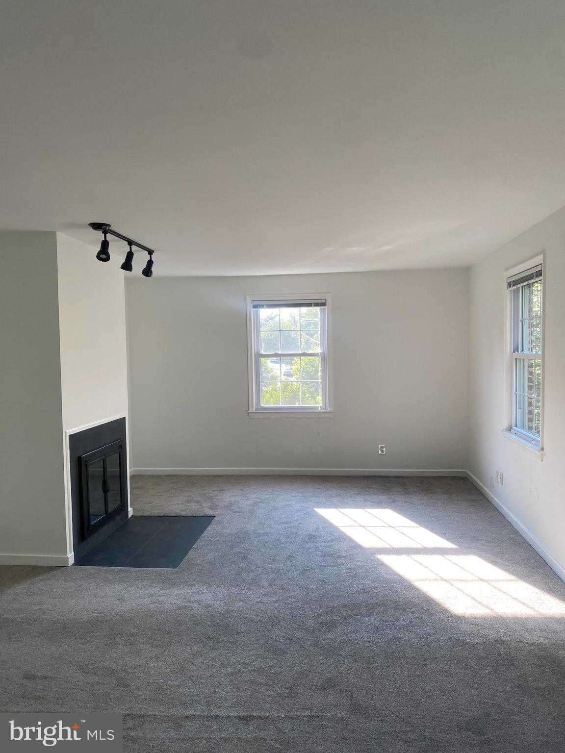 2206 WASHINGTON AVE #2206-W-302
