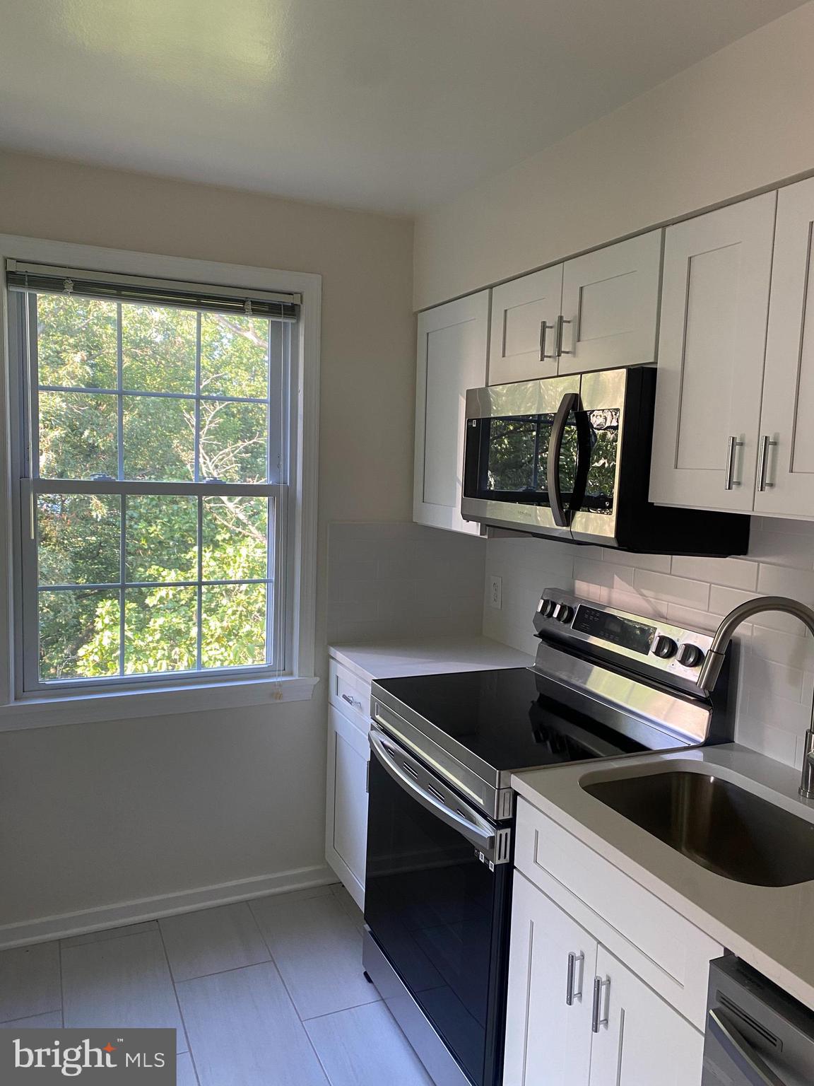 2206 WASHINGTON AVE #2206-W-302
