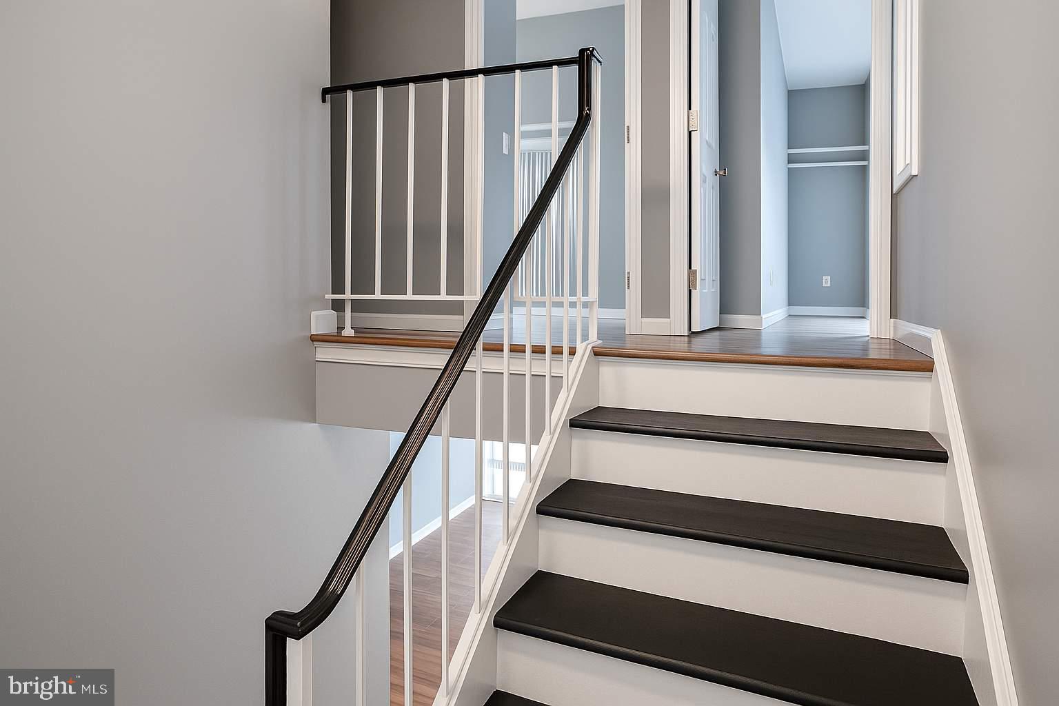 9926 RIDGELINE DRIVE